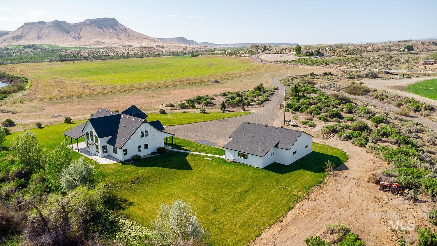 17232 State Highway 78, Melba, Idaho 83641, 4 Bedrooms, 2.5 Bathrooms, Residential For Sale, Price $1,895,000, 98935307