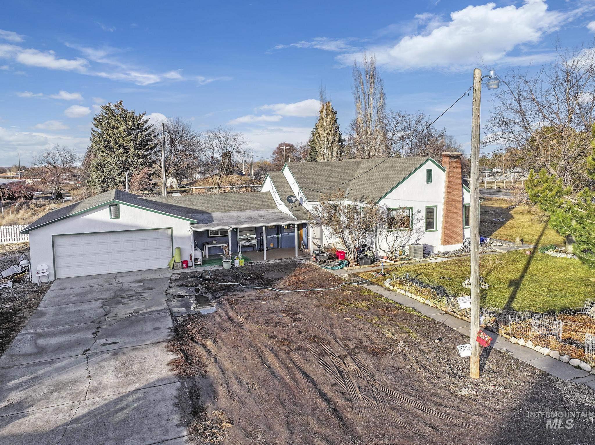 905 Main St S, Kimberly, Idaho 83341, 4 Bedrooms, 2 Bathrooms, Residential For Sale, Price $389,000, 98935319