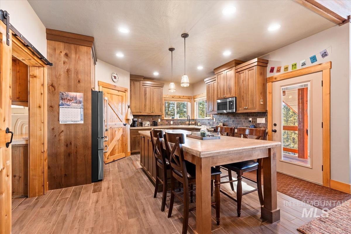 54 Joshua Drive, Cascade, Idaho 83611, 3 Bedrooms, 2.5 Bathrooms, Residential For Sale, Price $1,275,000, 98935369