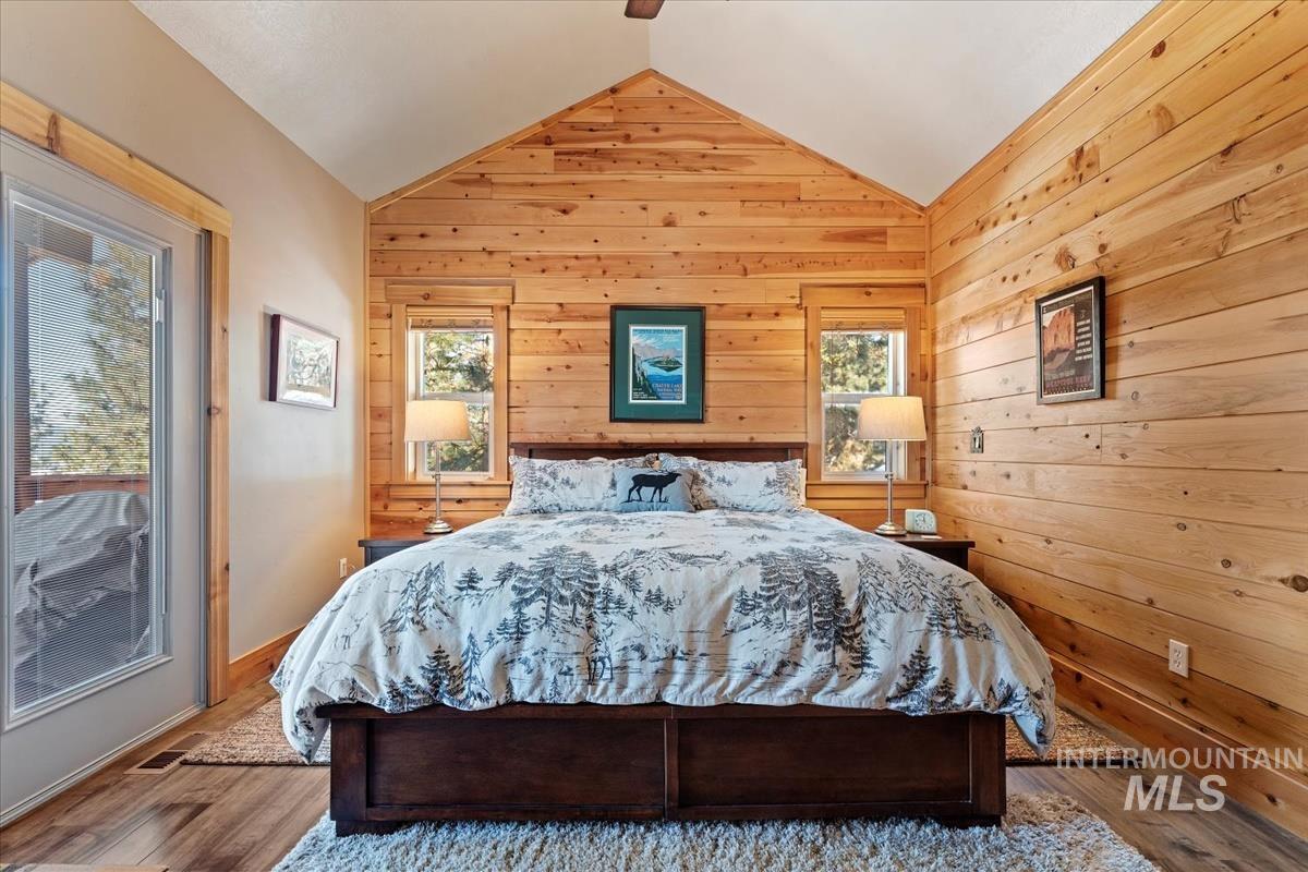 54 Joshua Drive, Cascade, Idaho 83611, 3 Bedrooms, 2.5 Bathrooms, Residential For Sale, Price $1,275,000, 98935369