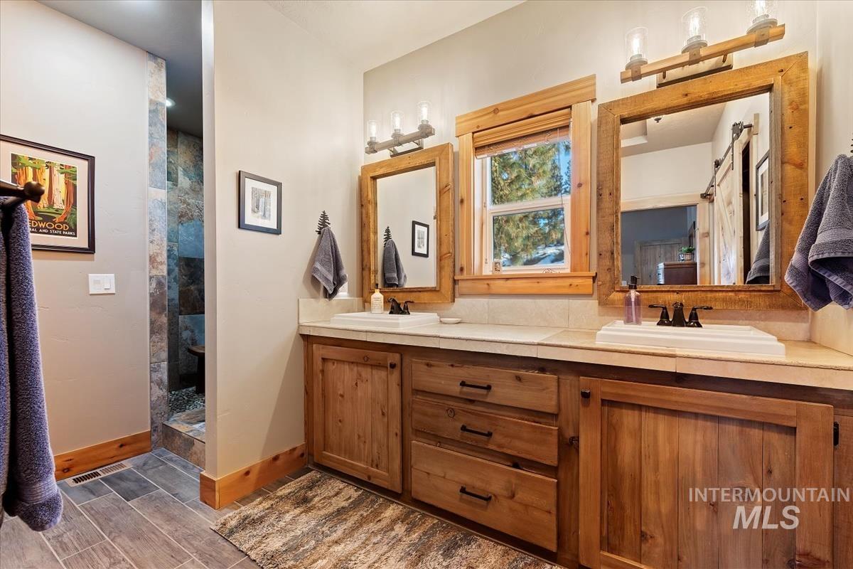 54 Joshua Drive, Cascade, Idaho 83611, 3 Bedrooms, 2.5 Bathrooms, Residential For Sale, Price $1,275,000, 98935369