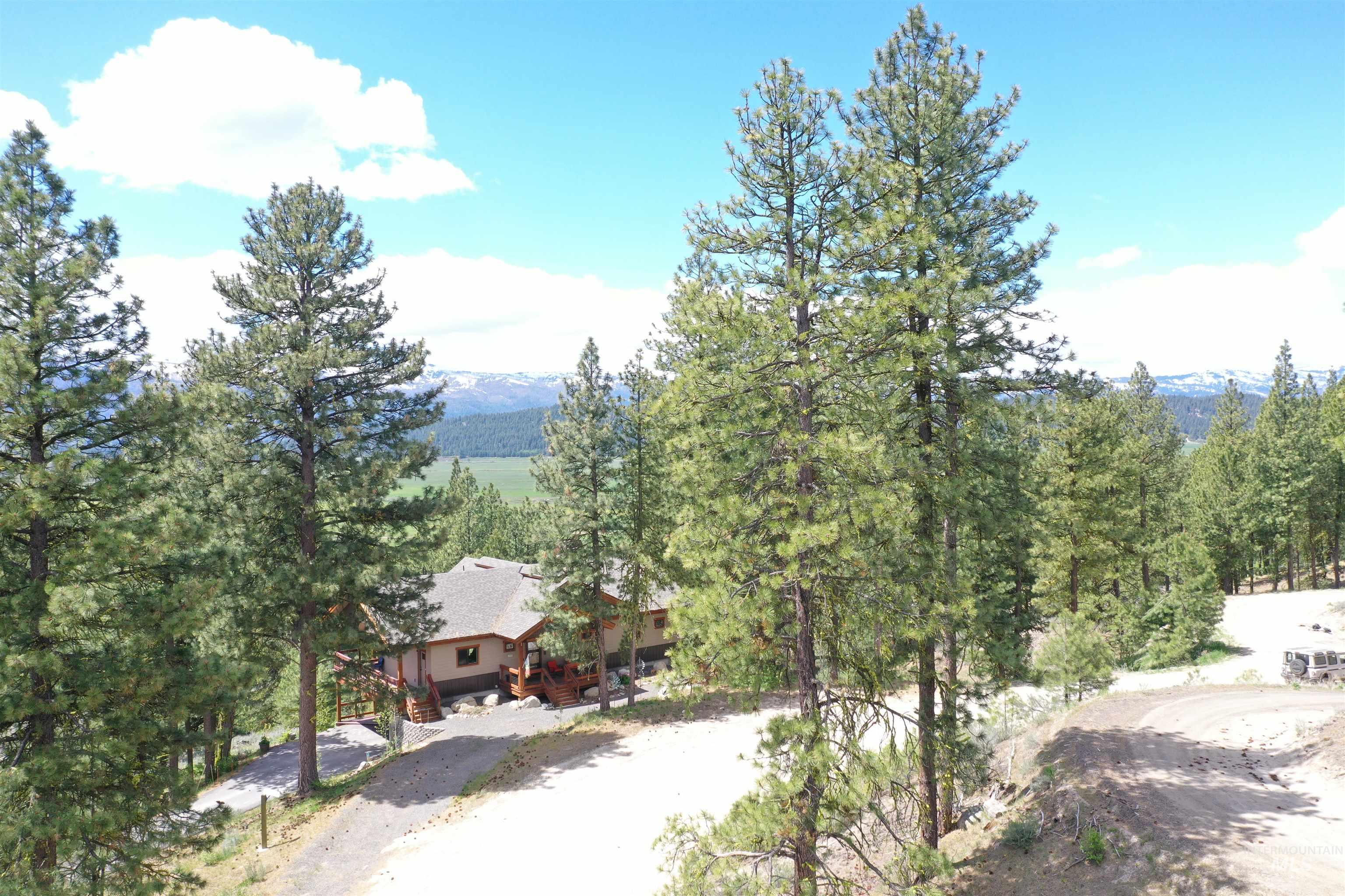 54 Joshua Drive, Cascade, Idaho 83611, 3 Bedrooms, 2.5 Bathrooms, Residential For Sale, Price $1,275,000, 98935369