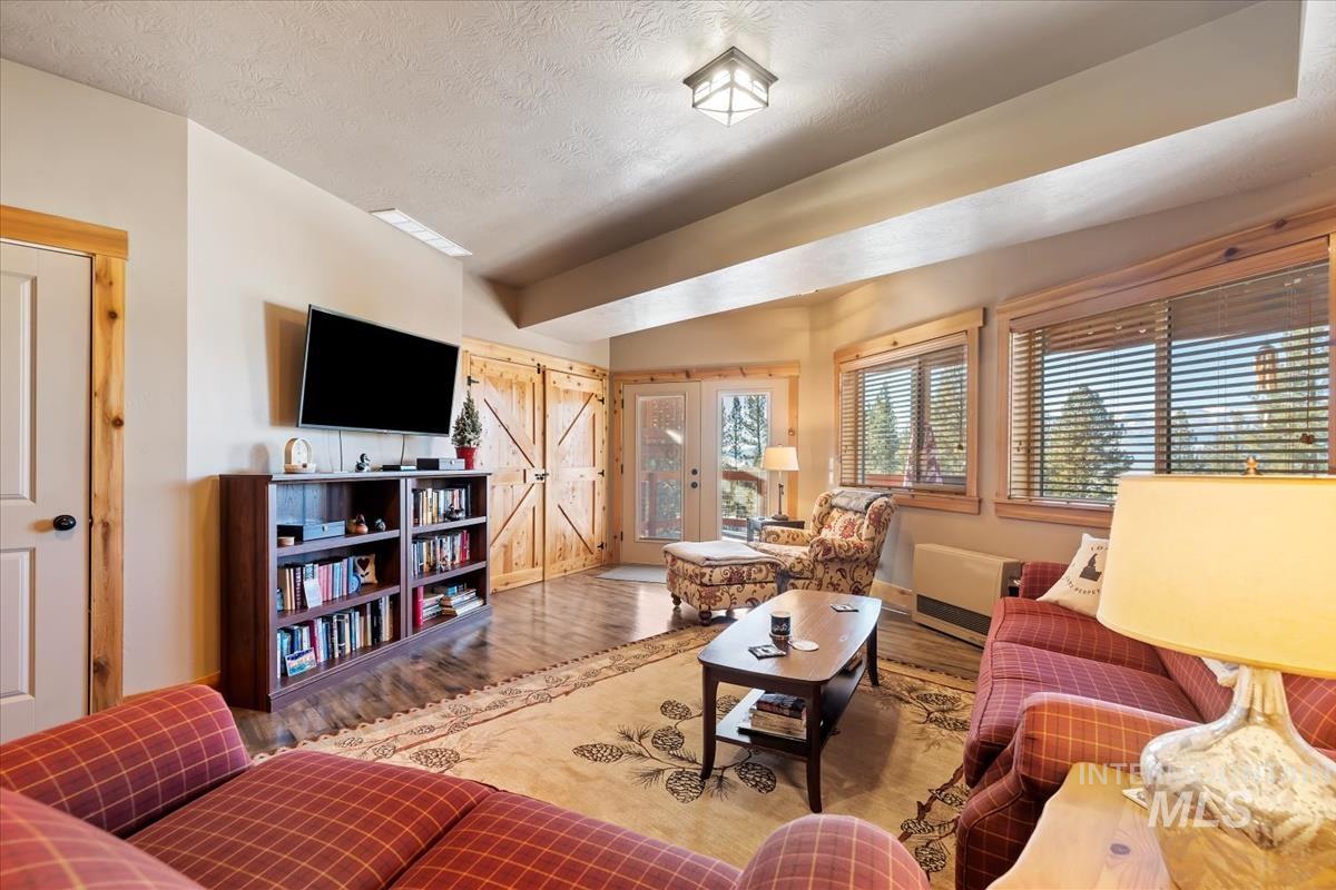 54 Joshua Drive, Cascade, Idaho 83611, 3 Bedrooms, 2.5 Bathrooms, Residential For Sale, Price $1,275,000, 98935369