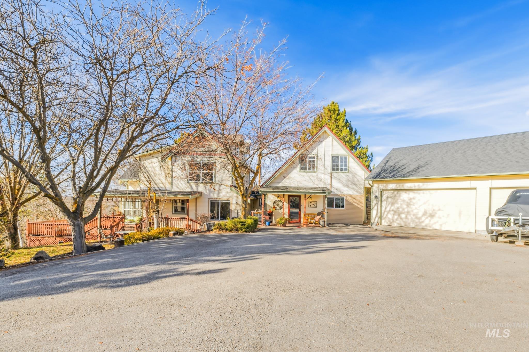 4380 W Hill Rd, Boise, Idaho 83703, 4 Bedrooms, 3 Bathrooms, Residential For Sale, Price $989,000,MLS 98935582