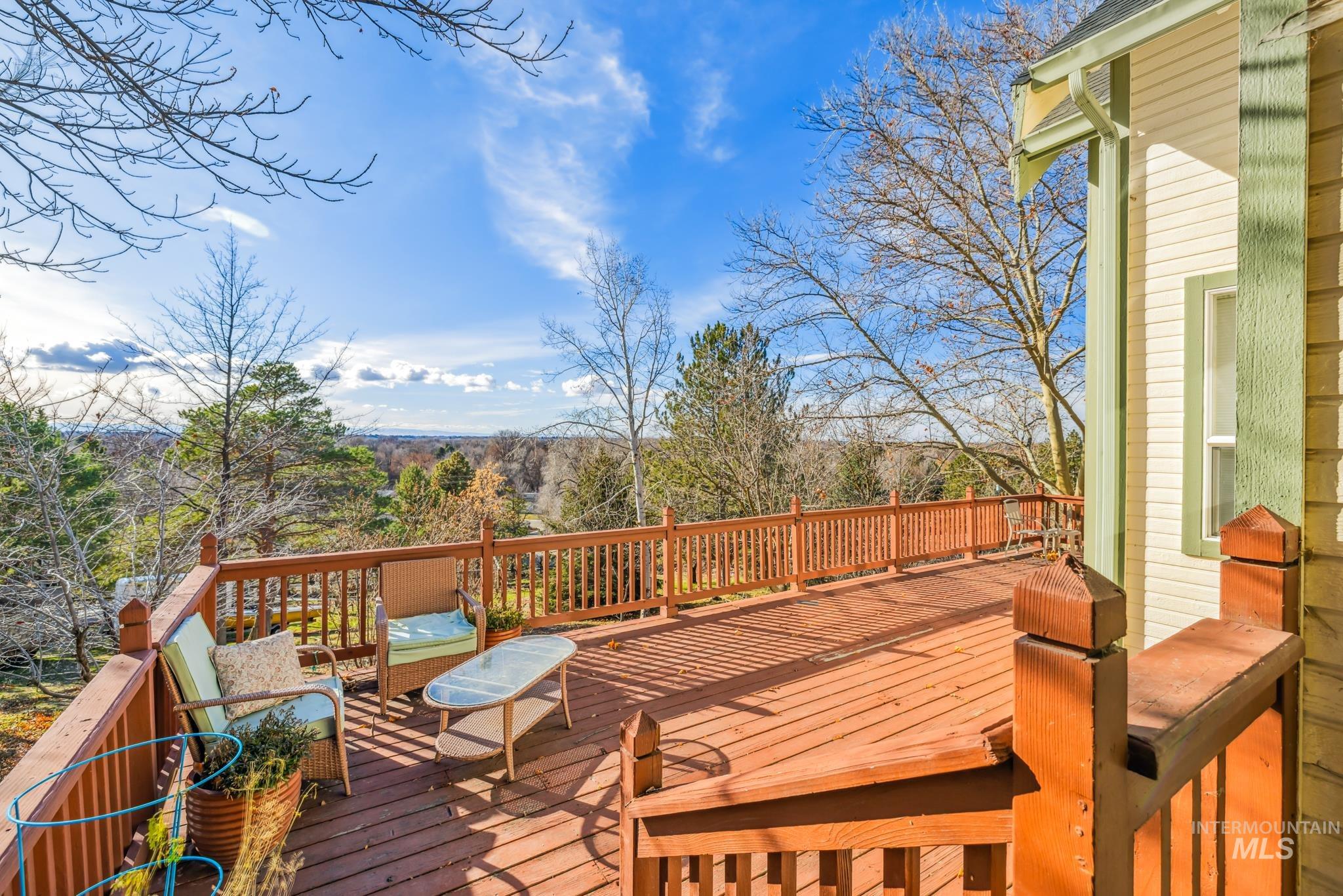 4380 W Hill Rd, Boise, Idaho 83703, 4 Bedrooms, 3 Bathrooms, Residential For Sale, Price $989,000,MLS 98935582