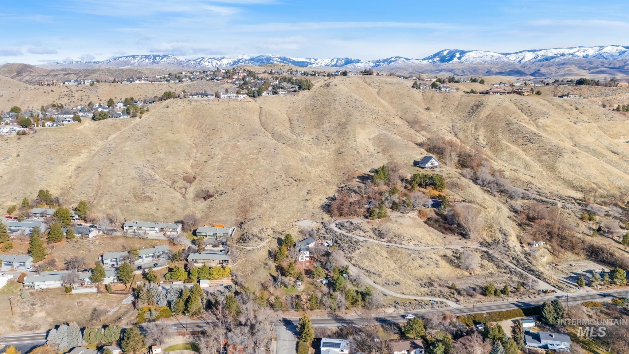 4380 W Hill Rd, Boise, Idaho 83703, 4 Bedrooms, 3 Bathrooms, Residential For Sale, Price $989,000,MLS 98935582
