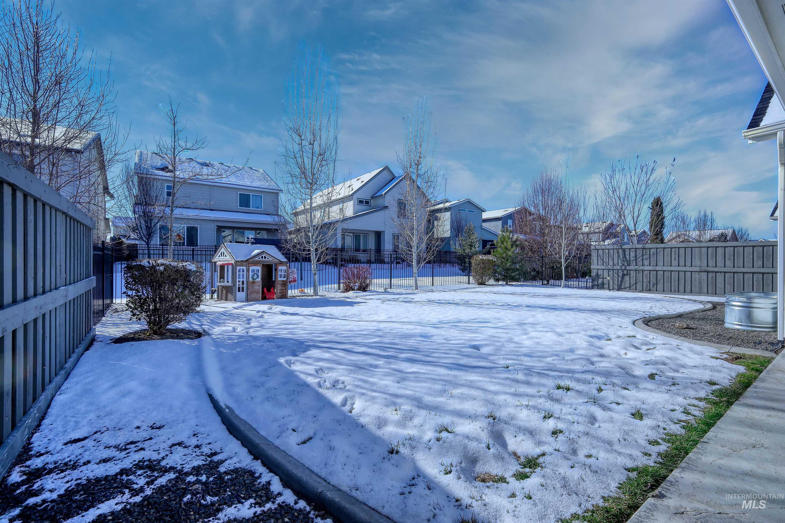 3359 E Gisborne St, Meridian, Idaho 83642, 3 Bedrooms, 2 Bathrooms, Residential For Sale, Price $535,000,MLS 98935585