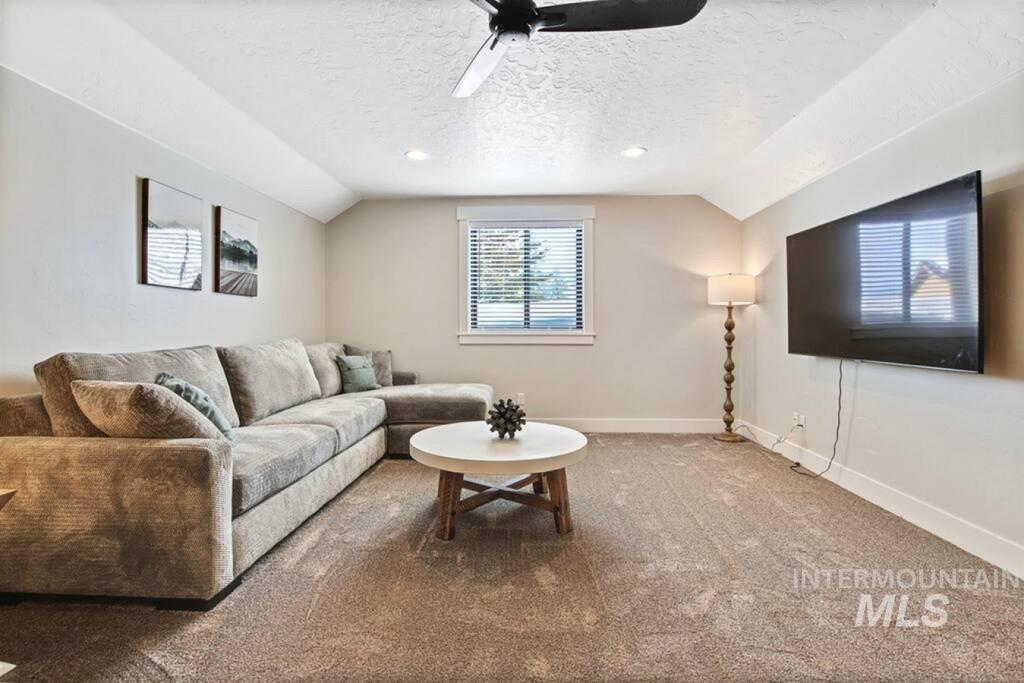 14 Spring Water Court, Donnelly, Idaho 83615, 3 Bedrooms, 3 Bathrooms, Residential For Sale, Price $799,900,MLS 98935587