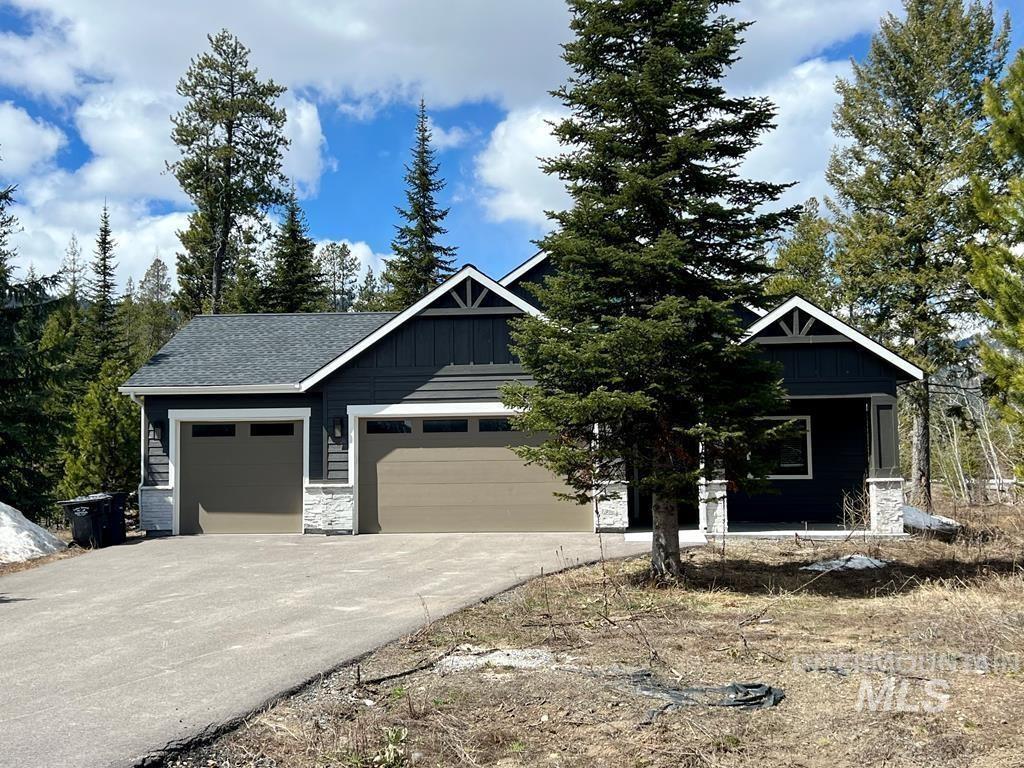 14 Spring Water Court, Donnelly, Idaho 83615, 3 Bedrooms, 3 Bathrooms, Residential For Sale, Price $799,900,MLS 98935587