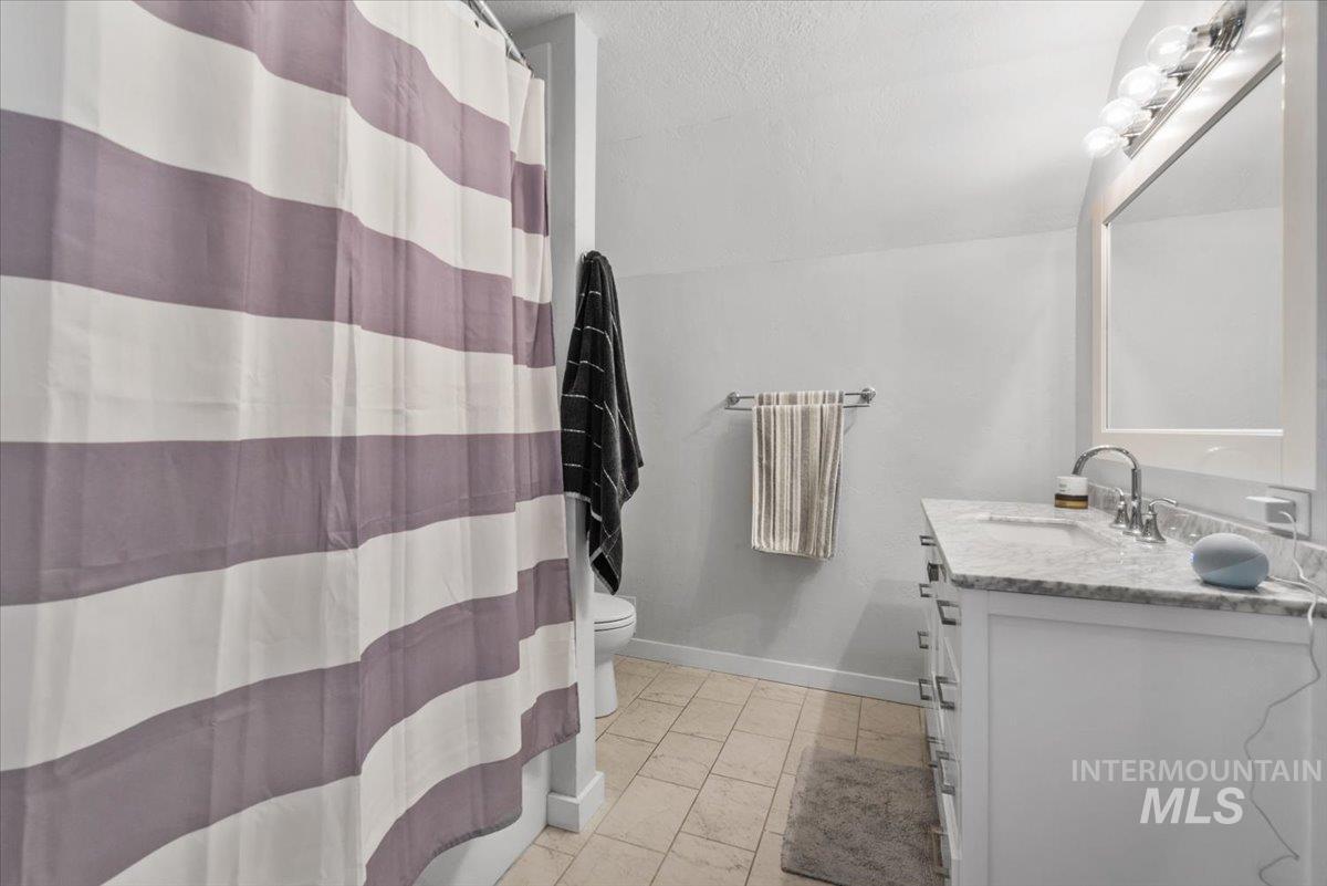 1718 N 12th St, Boise, Idaho 83702, 5 Bedrooms, 5.5 Bathrooms, Residential For Sale, Price $1,599,000,MLS 98935588
