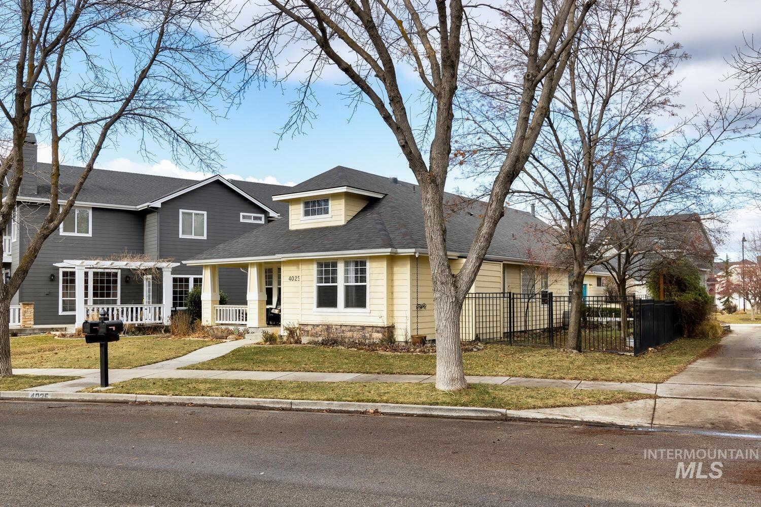 4025 S Mill Site Ave., Boise, Idaho 83716, 3 Bedrooms, 2 Bathrooms, Residential For Sale, Price $639,000,MLS 98935590