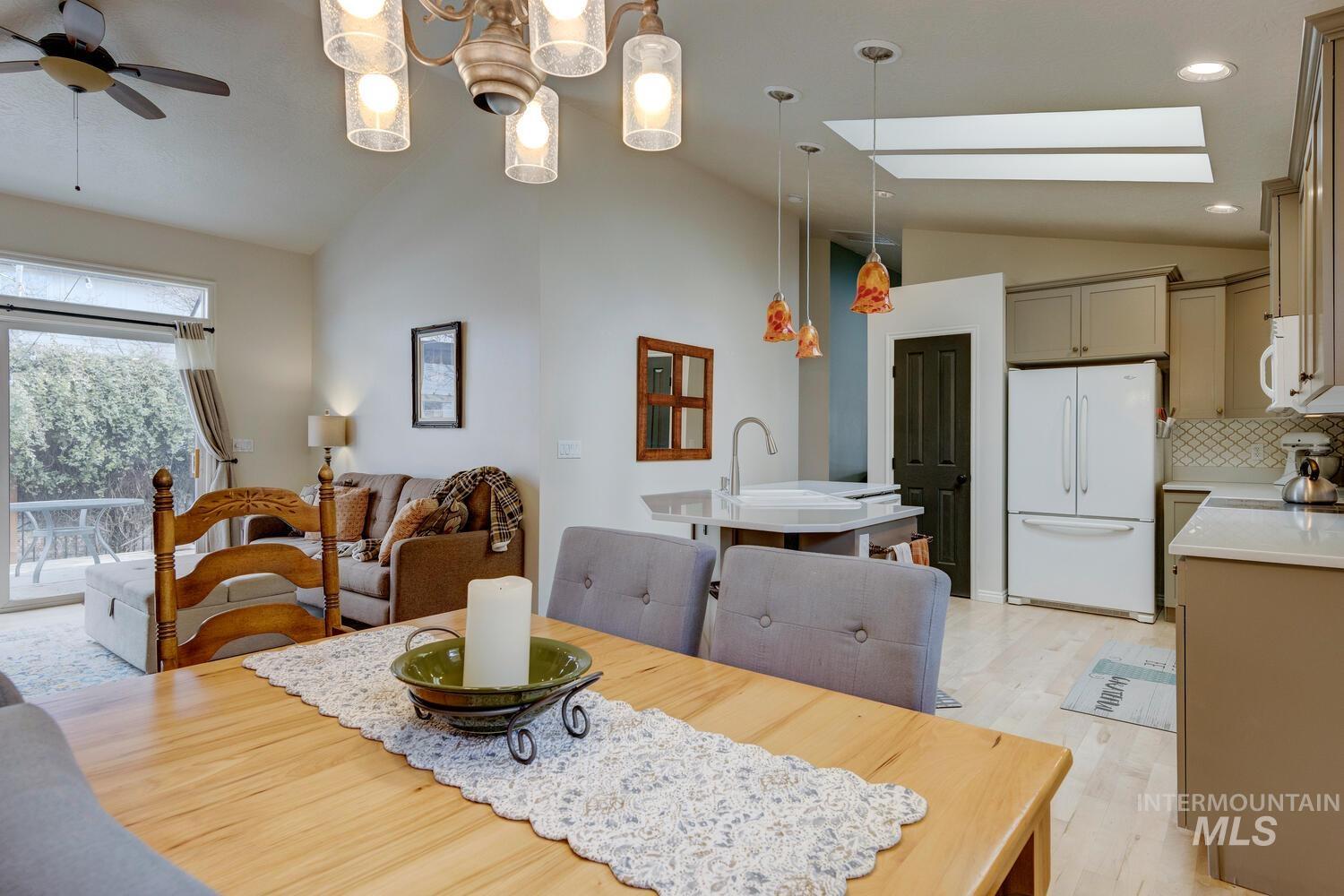 4025 S Mill Site Ave., Boise, Idaho 83716, 3 Bedrooms, 2 Bathrooms, Residential For Sale, Price $639,000,MLS 98935590
