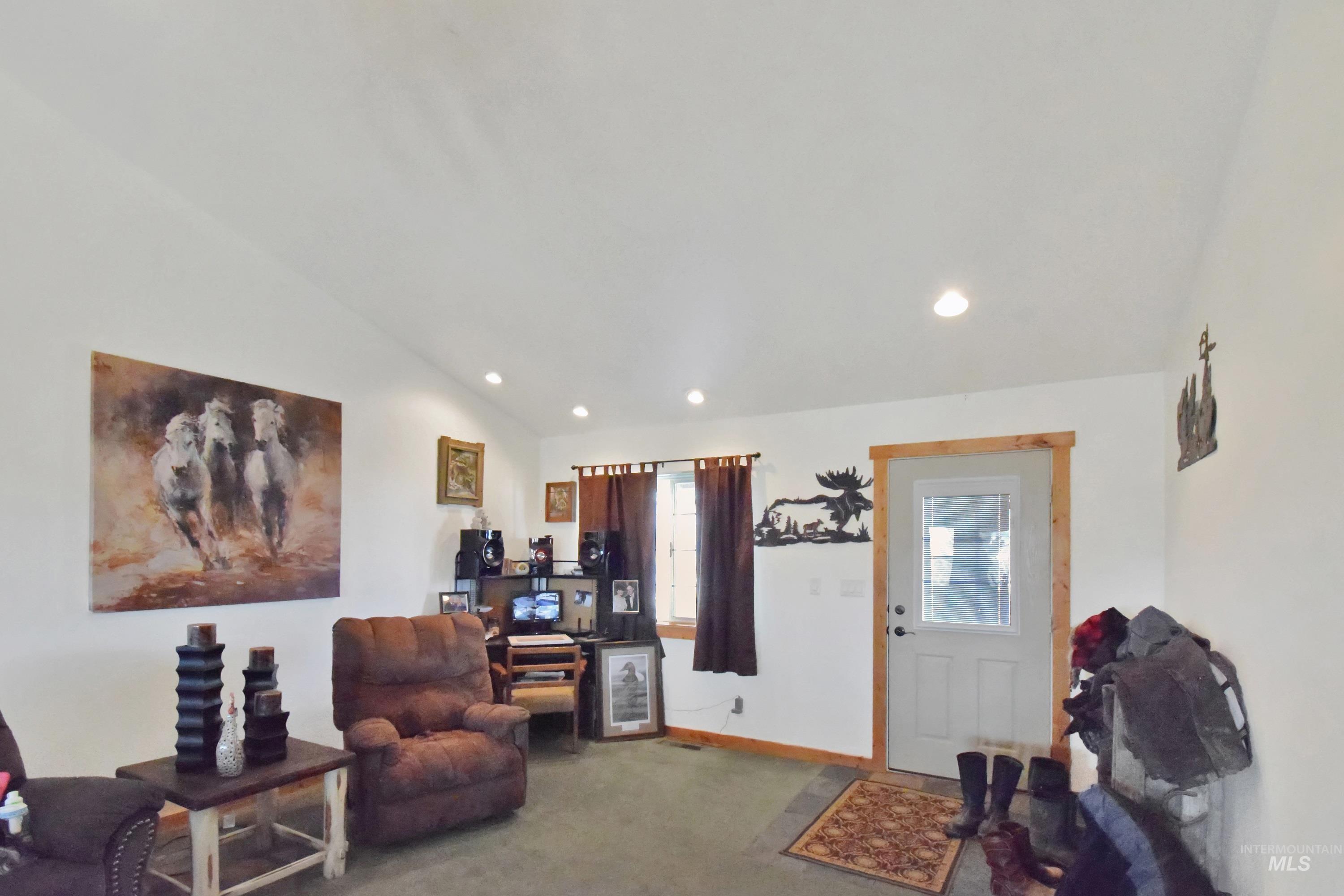 3059 N 3422 E, Kimberly, Idaho 83341-0000, 3 Bedrooms, 2 Bathrooms, Residential For Sale, Price $639,000, 98935618