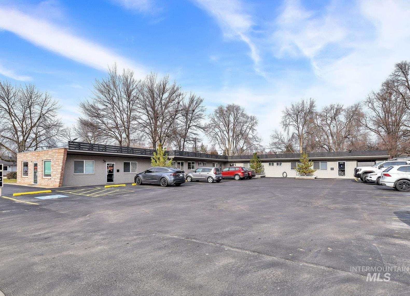 4210 W Emerald, Boise, Idaho 83706, Business/Commercial For Sale, Price $1,150,000, 98935703