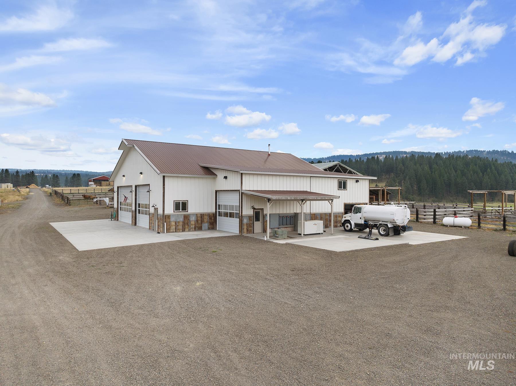 55959 Hwy. 244, La Grande, Oregon 97850, 3 Bedrooms, 2.5 Bathrooms, Farm & Ranch For Sale, Price $9,950,000, 98935736