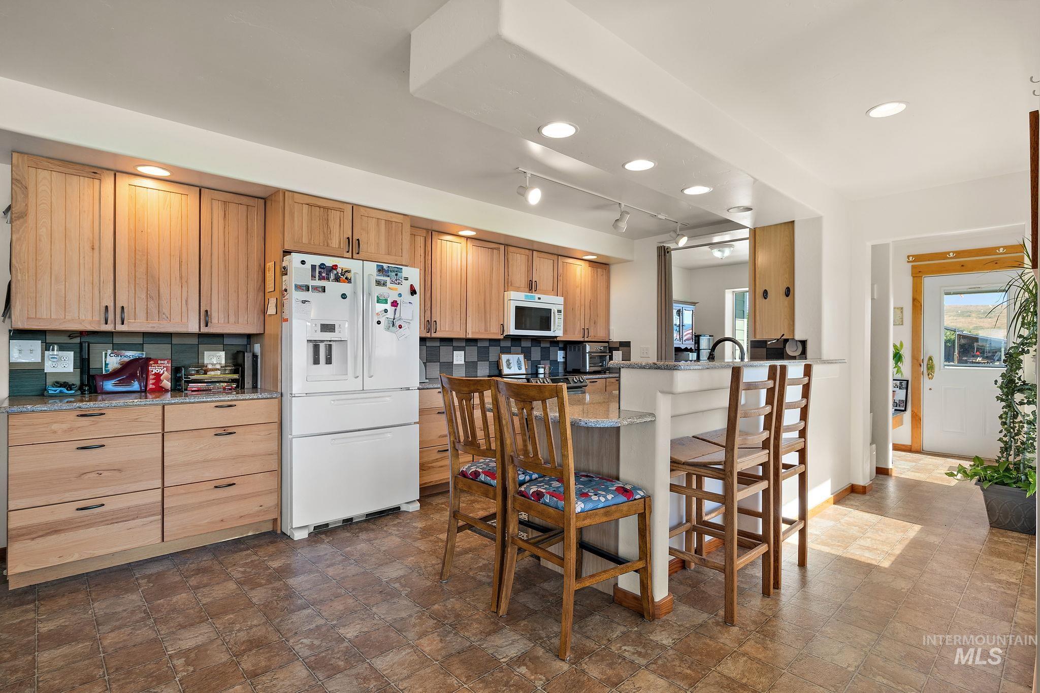 22625 Baldwin Ln, Ola, Idaho 83657, 3 Bedrooms, 2 Bathrooms, Residential For Sale, Price $975,000, 98935856