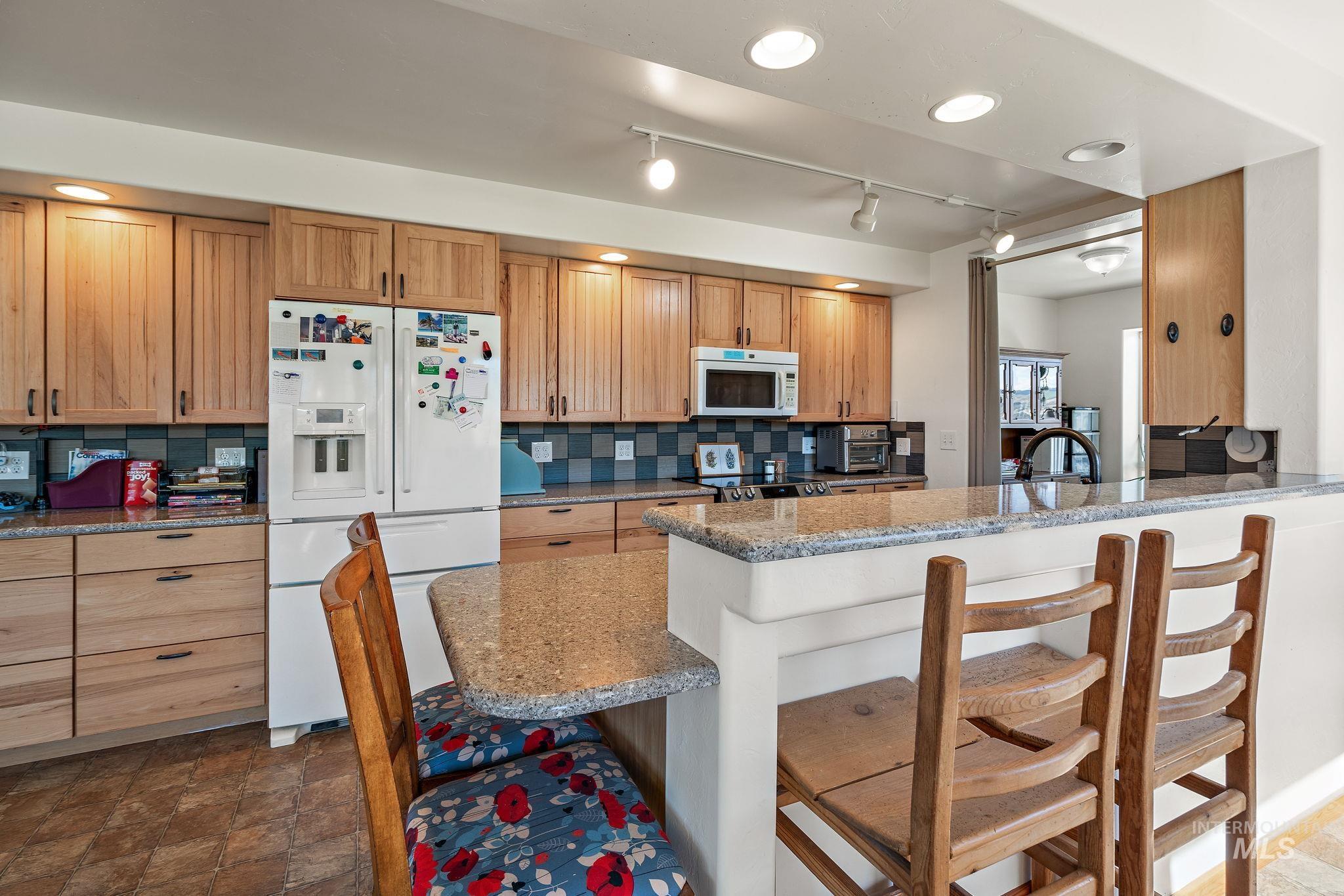 22625 Baldwin Ln, Ola, Idaho 83657, 3 Bedrooms, 2 Bathrooms, Residential For Sale, Price $975,000, 98935856
