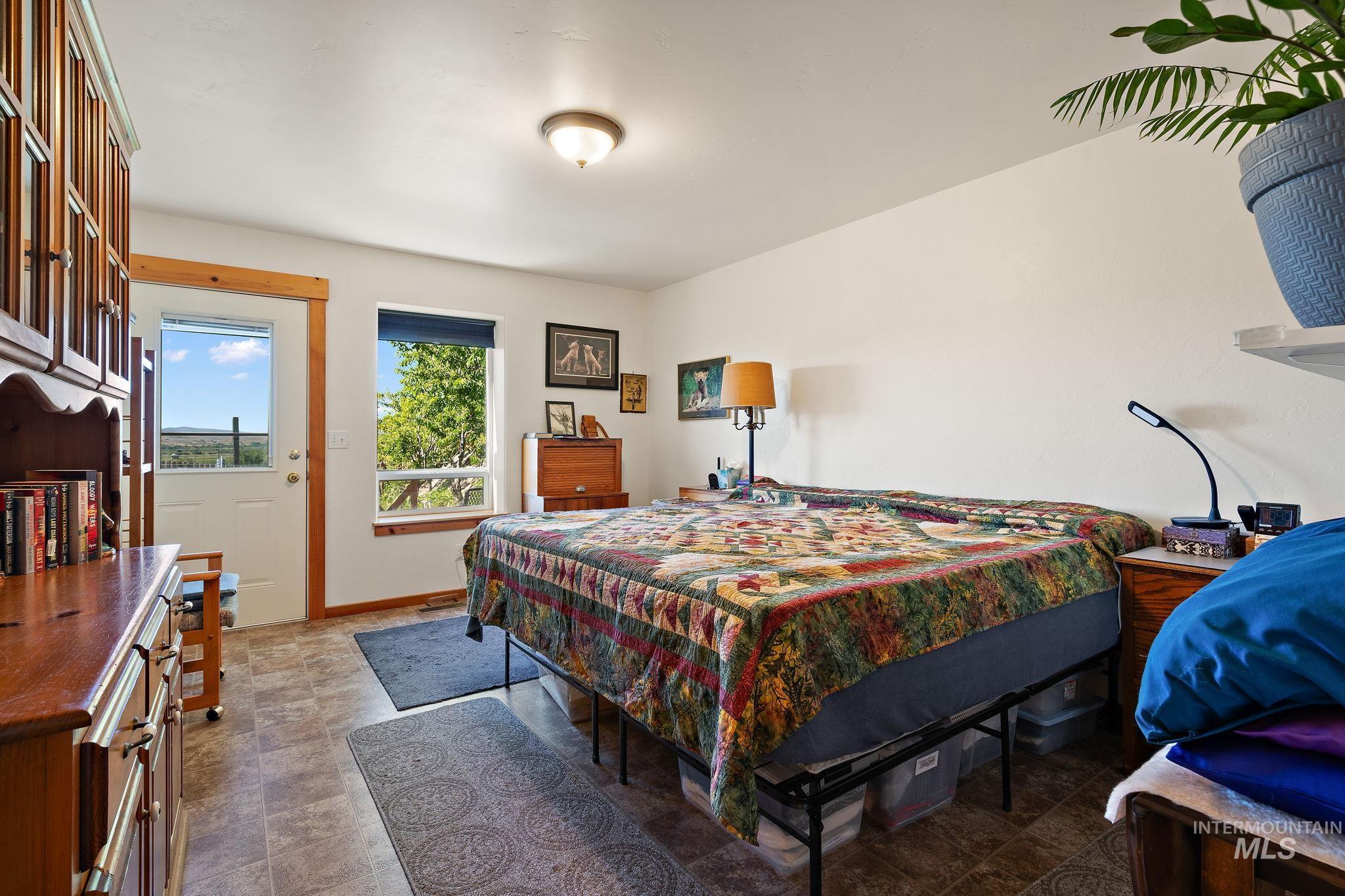 22625 Baldwin Ln, Ola, Idaho 83657, 3 Bedrooms, 2 Bathrooms, Residential For Sale, Price $975,000, 98935856