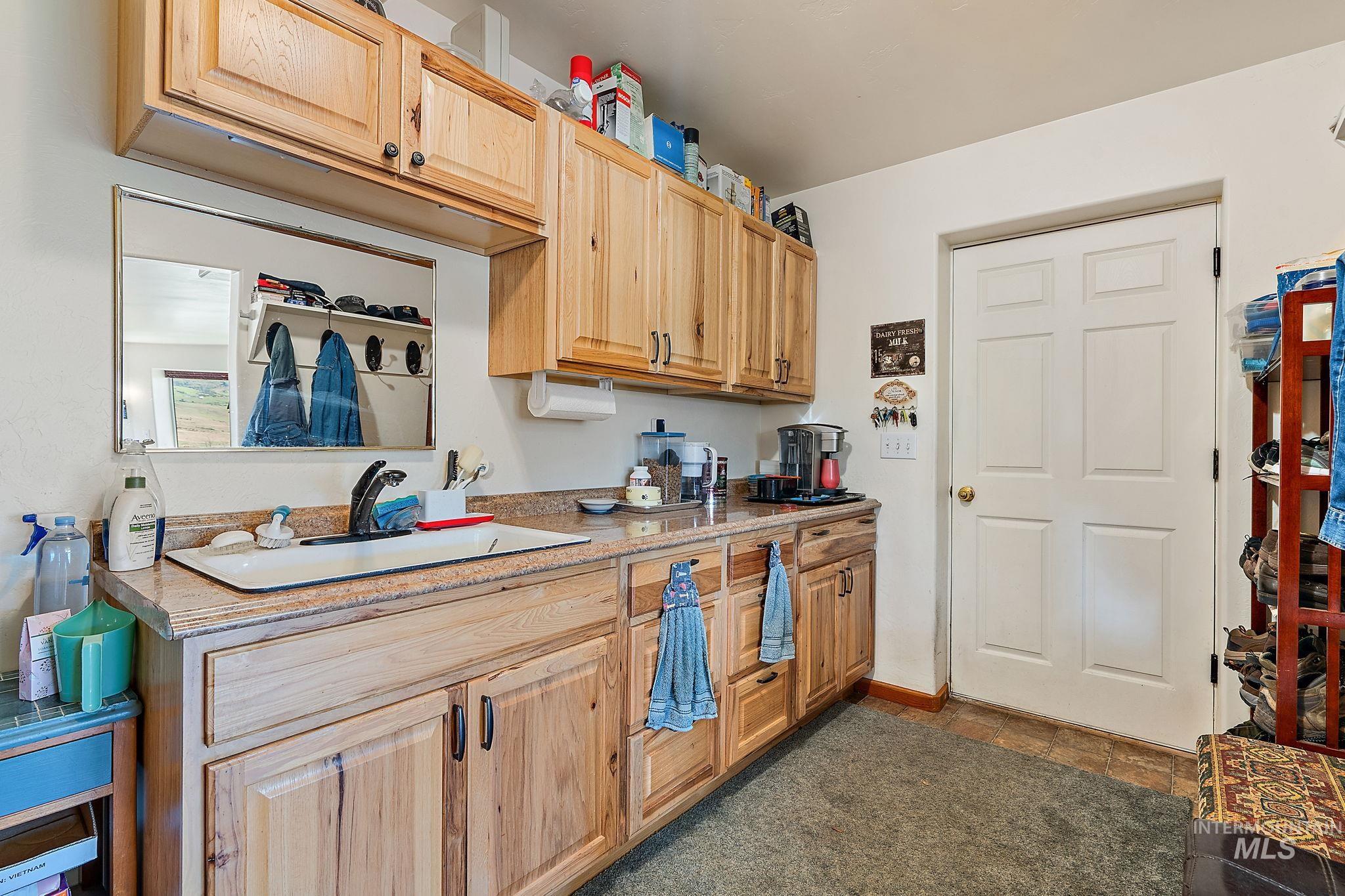 22625 Baldwin Ln, Ola, Idaho 83657, 3 Bedrooms, 2 Bathrooms, Residential For Sale, Price $975,000, 98935856