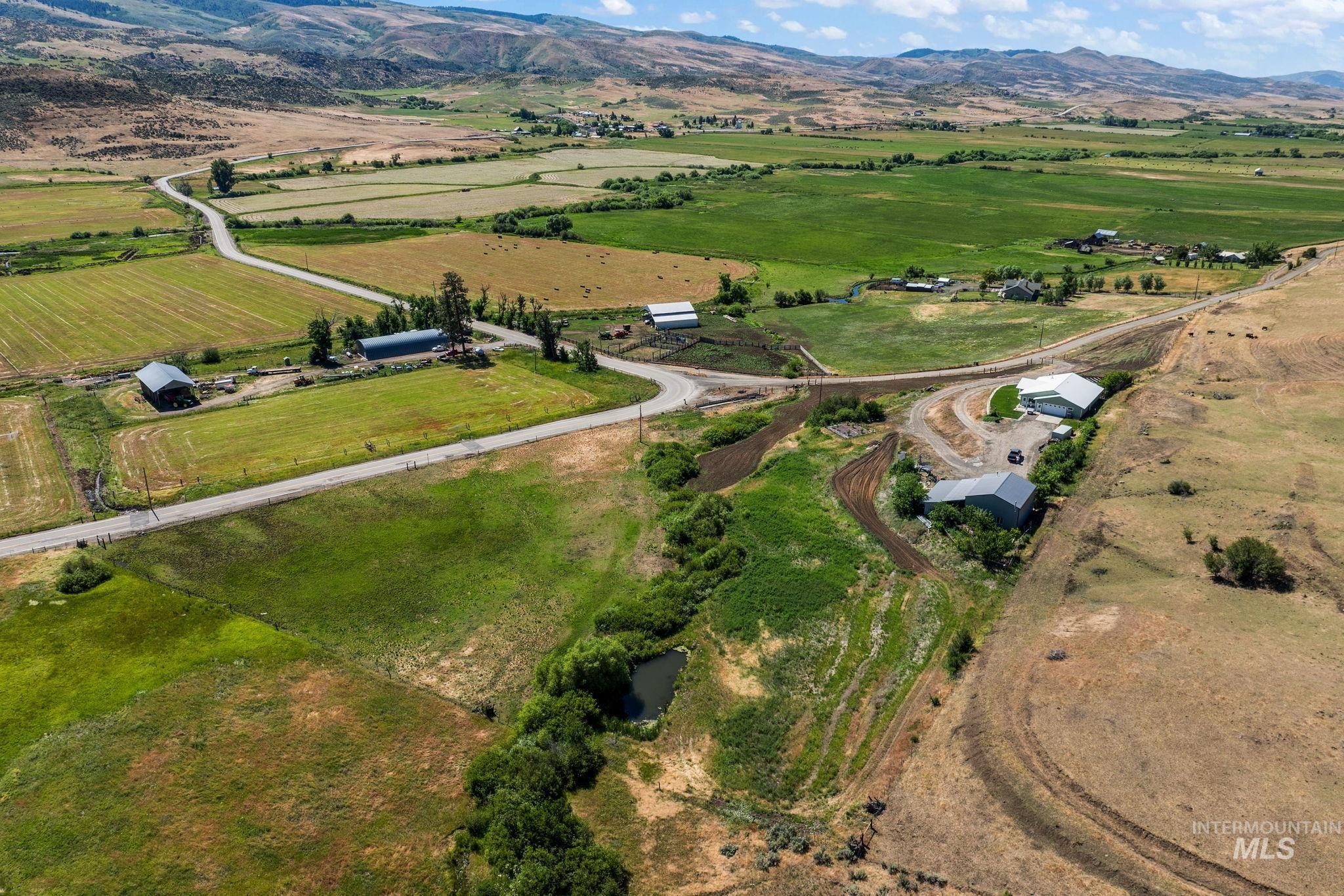 22625 Baldwin Ln, Ola, Idaho 83657, 3 Bedrooms, 2 Bathrooms, Residential For Sale, Price $975,000, 98935856