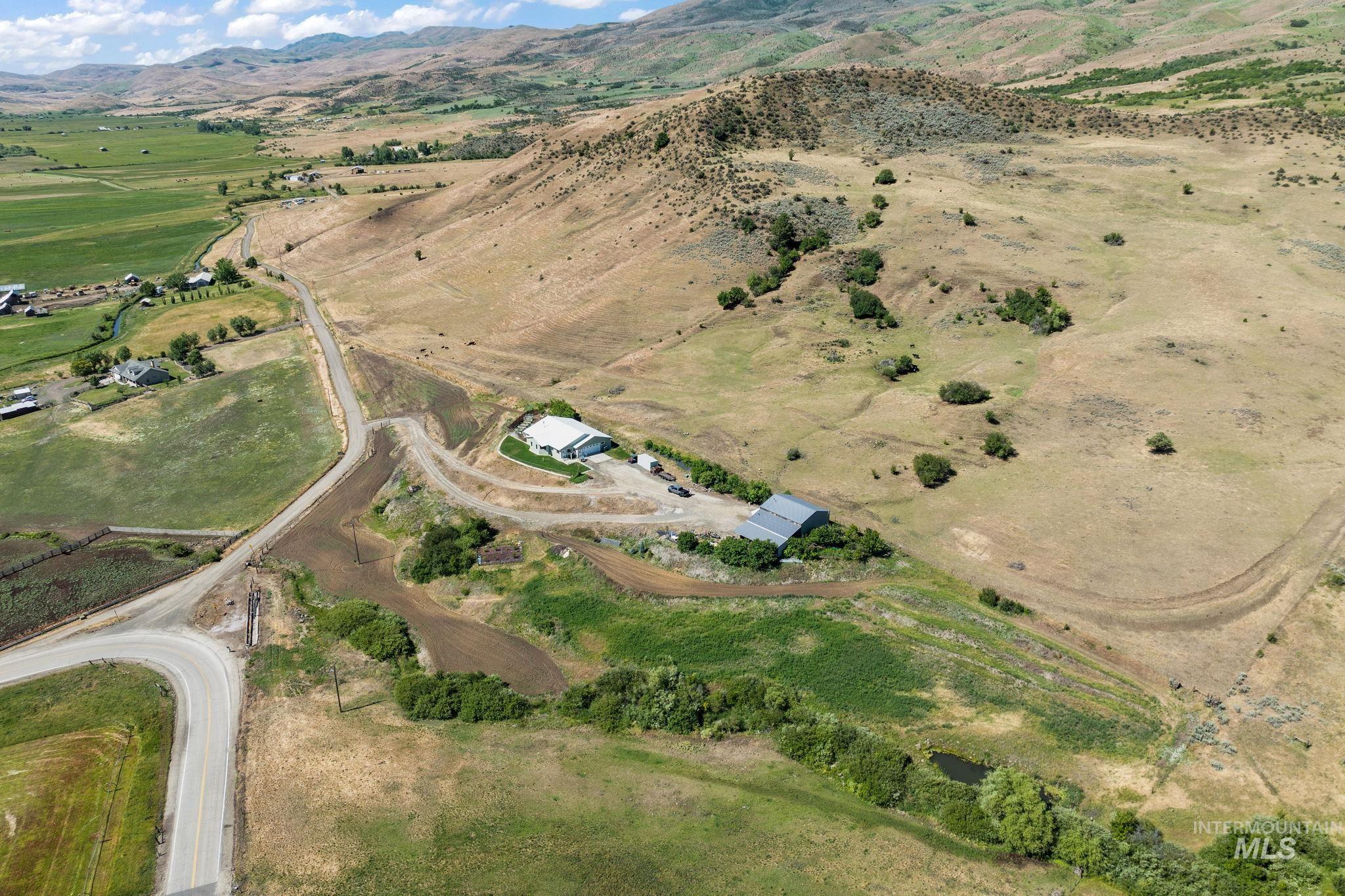 22625 Baldwin Ln, Ola, Idaho 83657, 3 Bedrooms, 2 Bathrooms, Residential For Sale, Price $975,000, 98935856