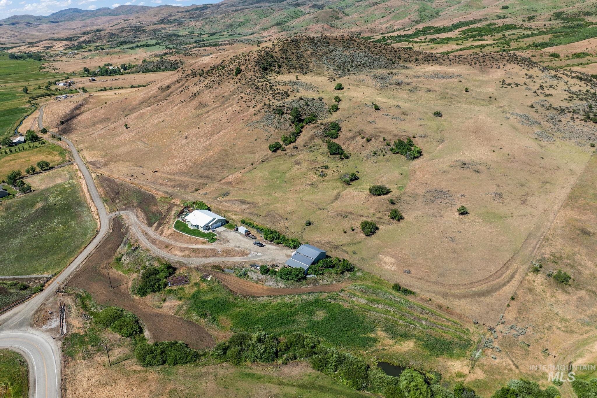 22625 Baldwin Ln, Ola, Idaho 83657, 3 Bedrooms, 2 Bathrooms, Residential For Sale, Price $975,000, 98935856