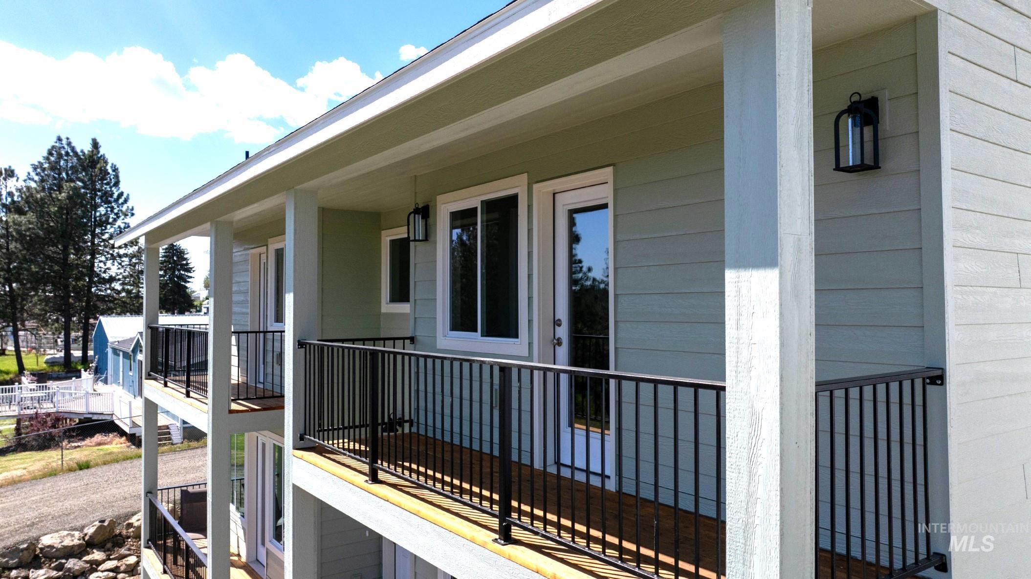 102 Highline Lane, Potlatch, Idaho 83855-0000, 4 Bedrooms, 3.5 Bathrooms, Residential For Sale, Price $343,900, 98935864
