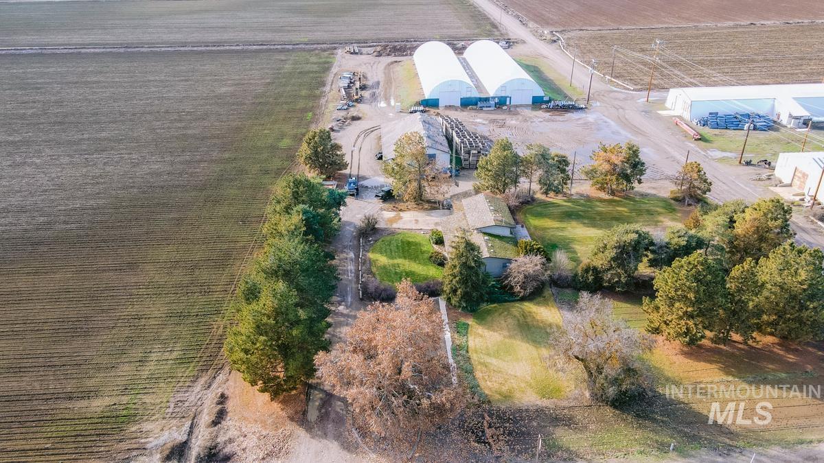 5387 hwy 201, Ontario, Oregon 97914, 3 Bedrooms, 3 Bathrooms, Farm & Ranch For Sale, Price $1,800,000, 98935922