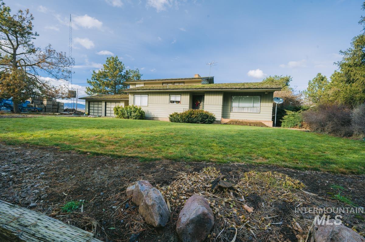 5387 hwy 201, Ontario, Oregon 97914, 3 Bedrooms, 3 Bathrooms, Farm & Ranch For Sale, Price $1,800,000, 98935922