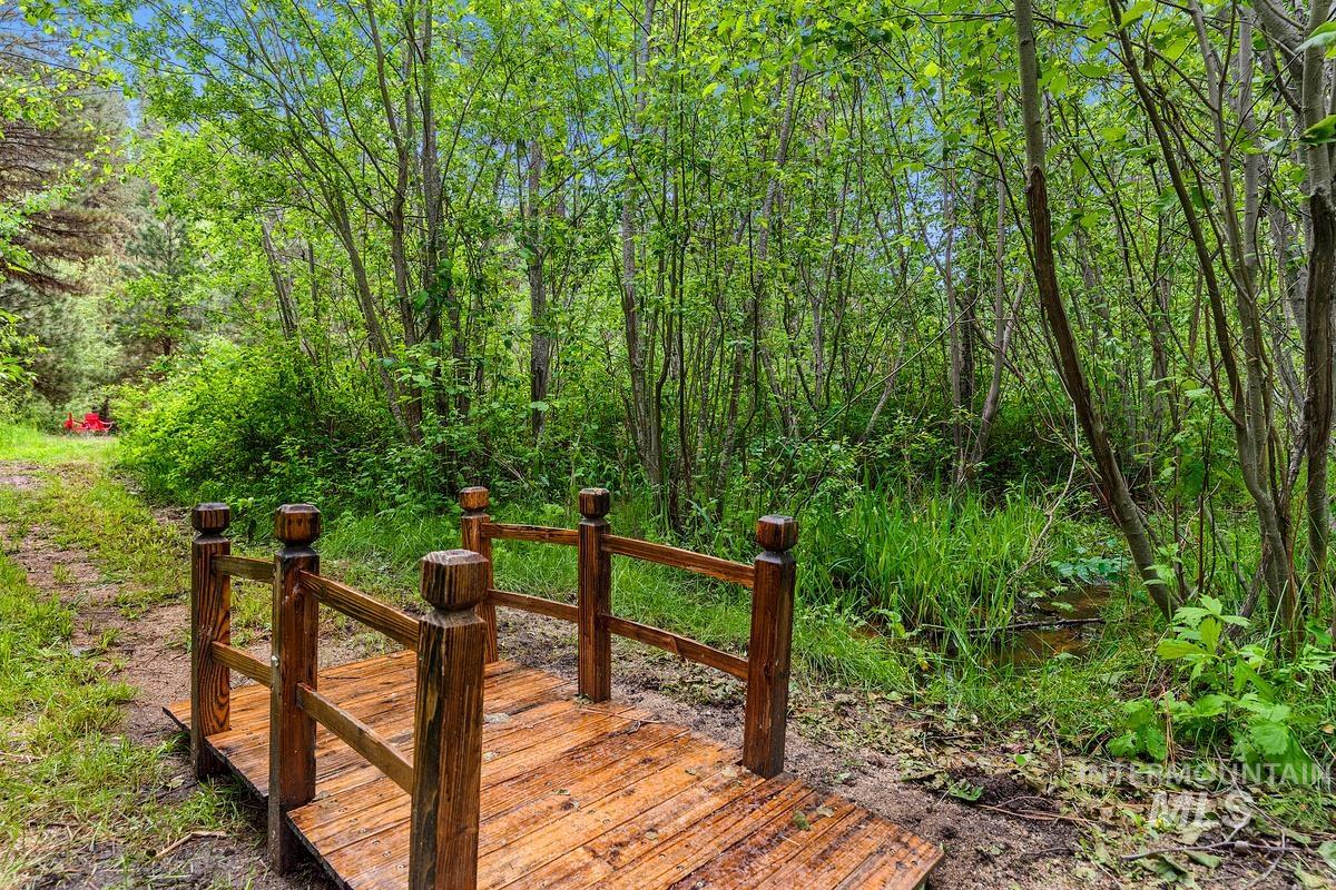 22 Creekside Ct, Garden Valley, Idaho 83622, 3 Bedrooms, 2.5 Bathrooms, Residential For Sale, Price $1,190,000, 98935964