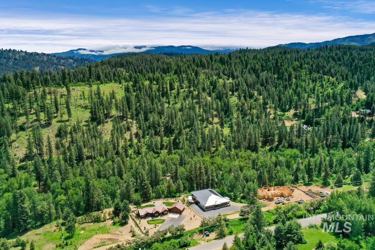 22 Creekside Ct, Garden Valley, Idaho 83622, 3 Bedrooms, 2.5 Bathrooms, Residential For Sale, Price $1,190,000, 98935964