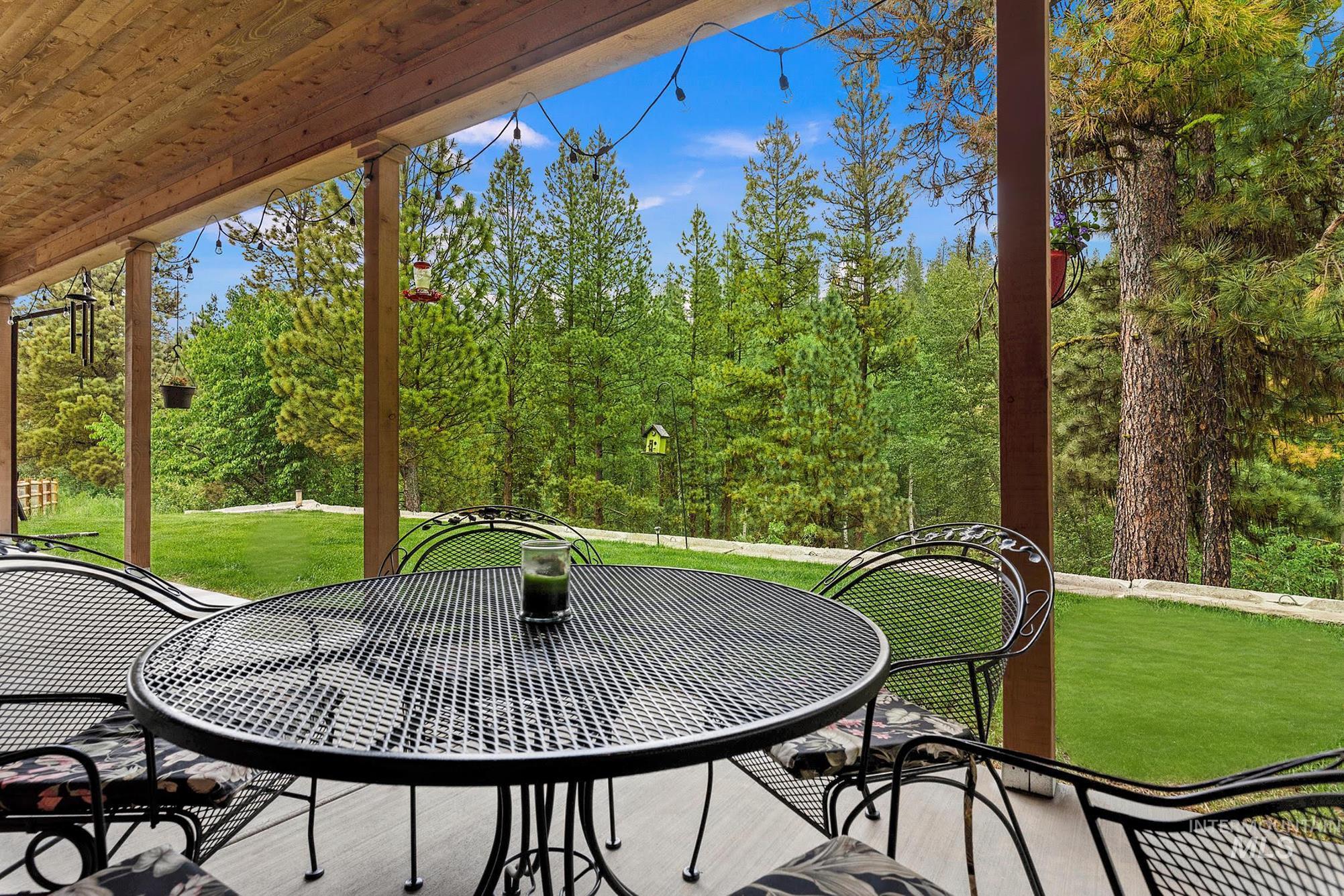 22 Creekside Ct, Garden Valley, Idaho 83622, 3 Bedrooms, 2.5 Bathrooms, Residential For Sale, Price $1,190,000, 98935964