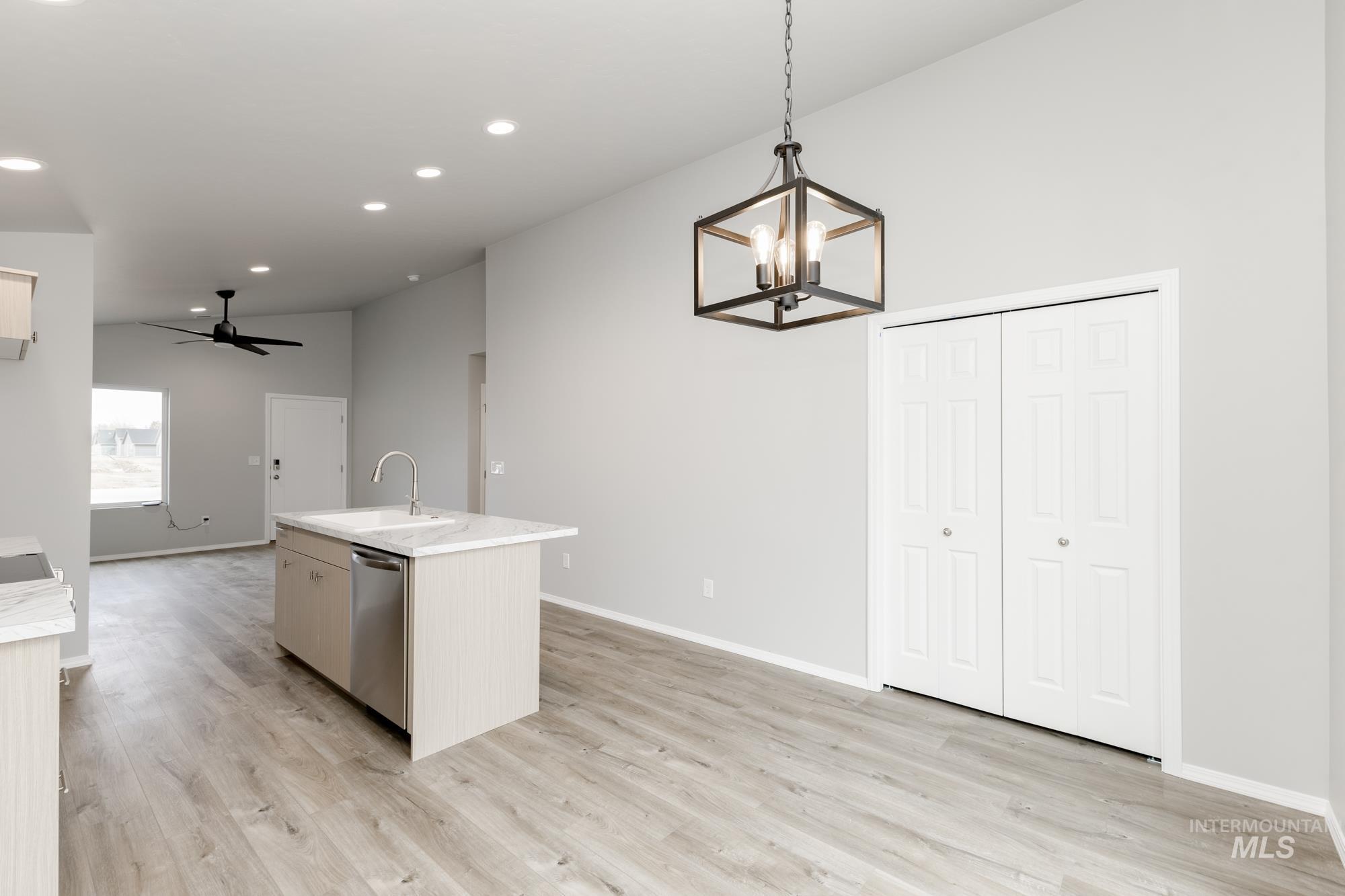 785 SW Alpha St, Mountain Home, Idaho 83647, 3 Bedrooms, 2 Bathrooms, Residential For Sale, Price $332,990, 98936069