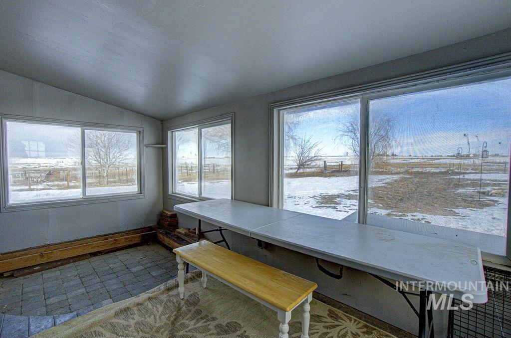 1126 E 720 N, Richfield, Idaho 83349-5422, 3 Bedrooms, 2 Bathrooms, Residential For Sale, Price $379,000, 98936078