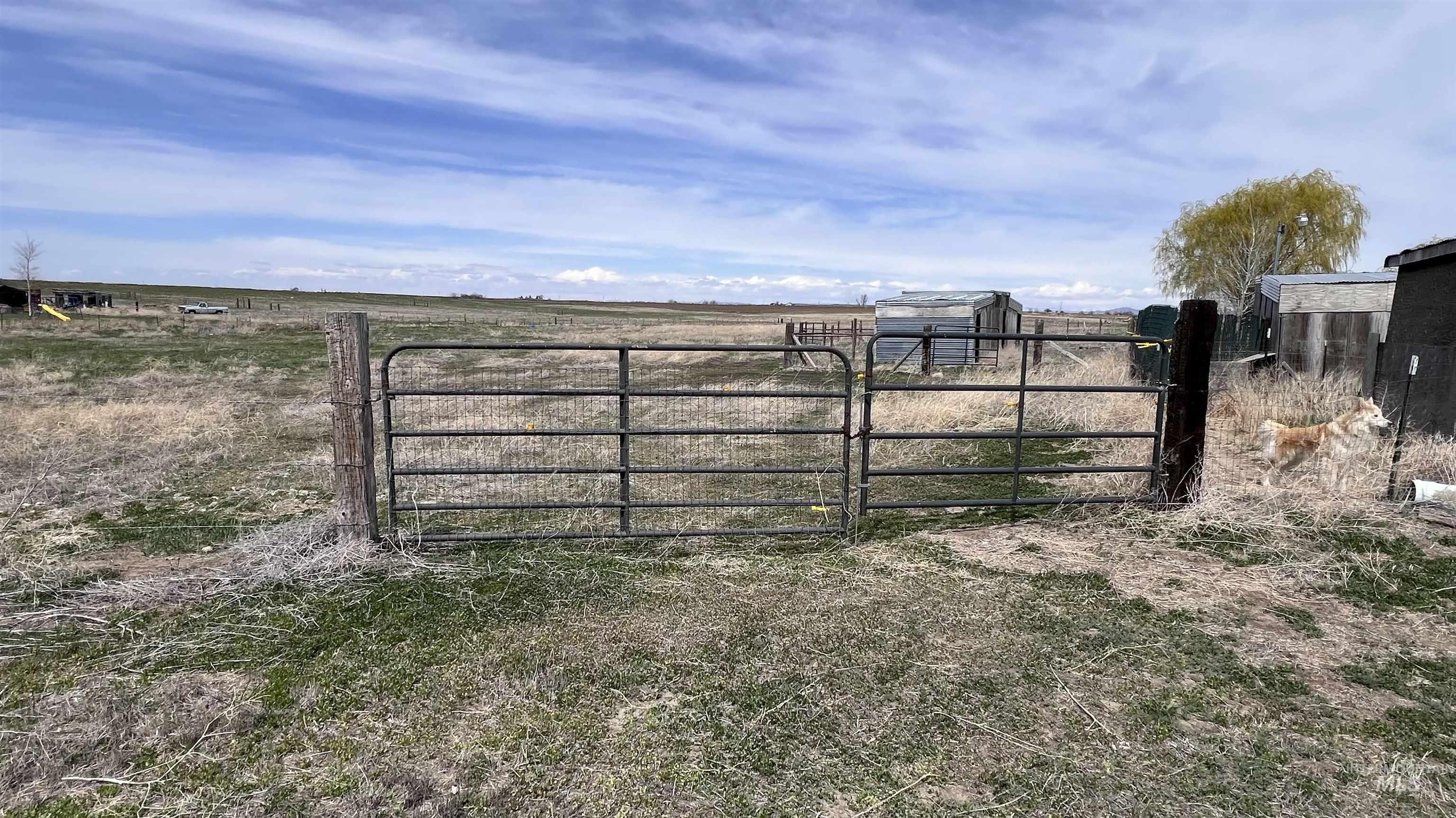1126 E 720 N, Richfield, Idaho 83349-5422, 3 Bedrooms, 2 Bathrooms, Residential For Sale, Price $379,000, 98936078