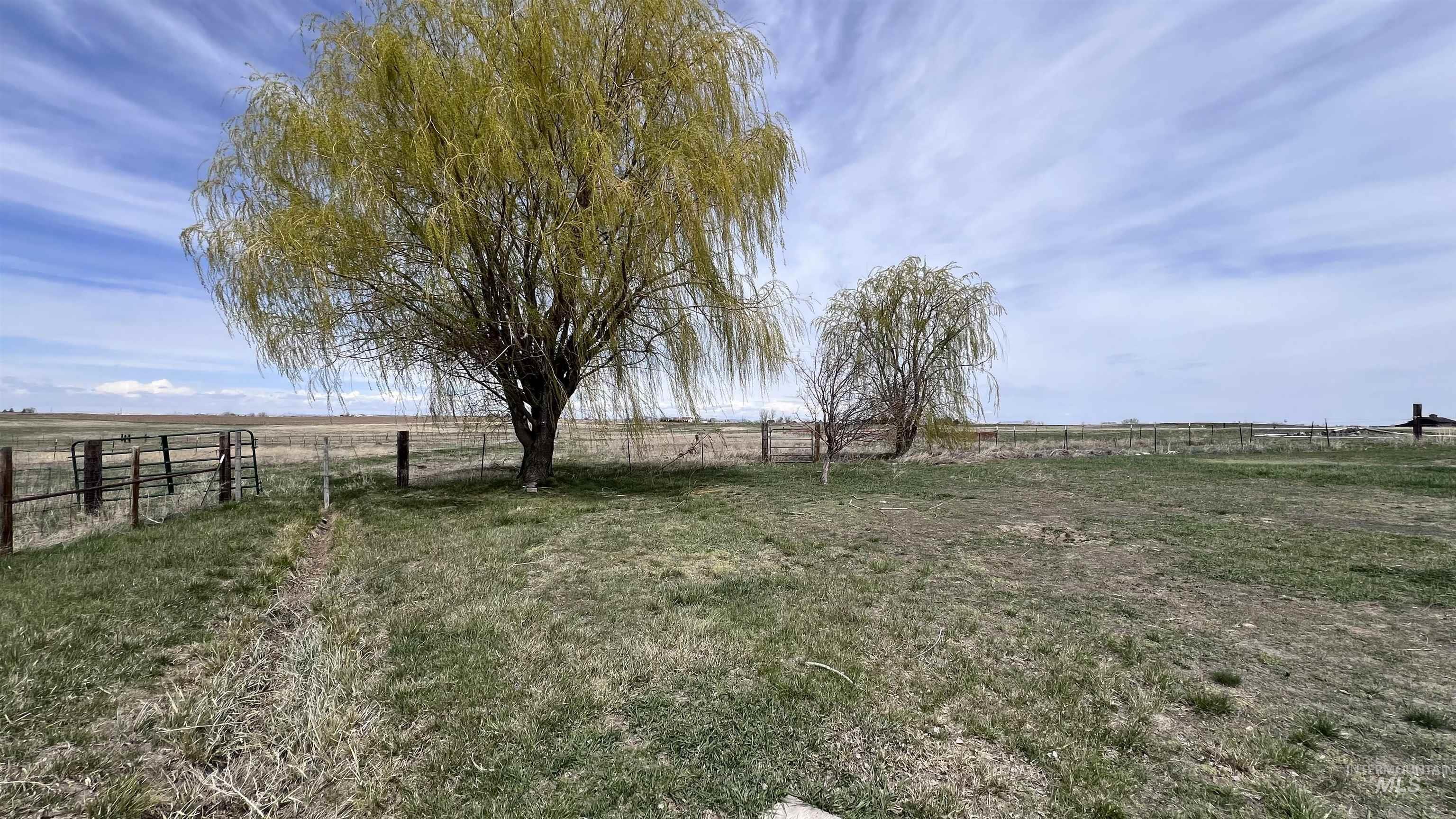 1126 E 720 N, Richfield, Idaho 83349-5422, 3 Bedrooms, 2 Bathrooms, Residential For Sale, Price $379,000, 98936078