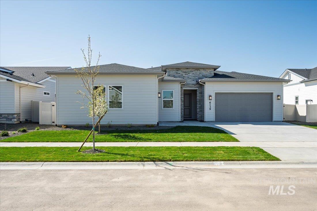 6139 W Burnt Sage Dr, Meridian, Idaho 83646, 3 Bedrooms, 2.5 Bathrooms, Residential For Sale, Price $669,000, 98936185