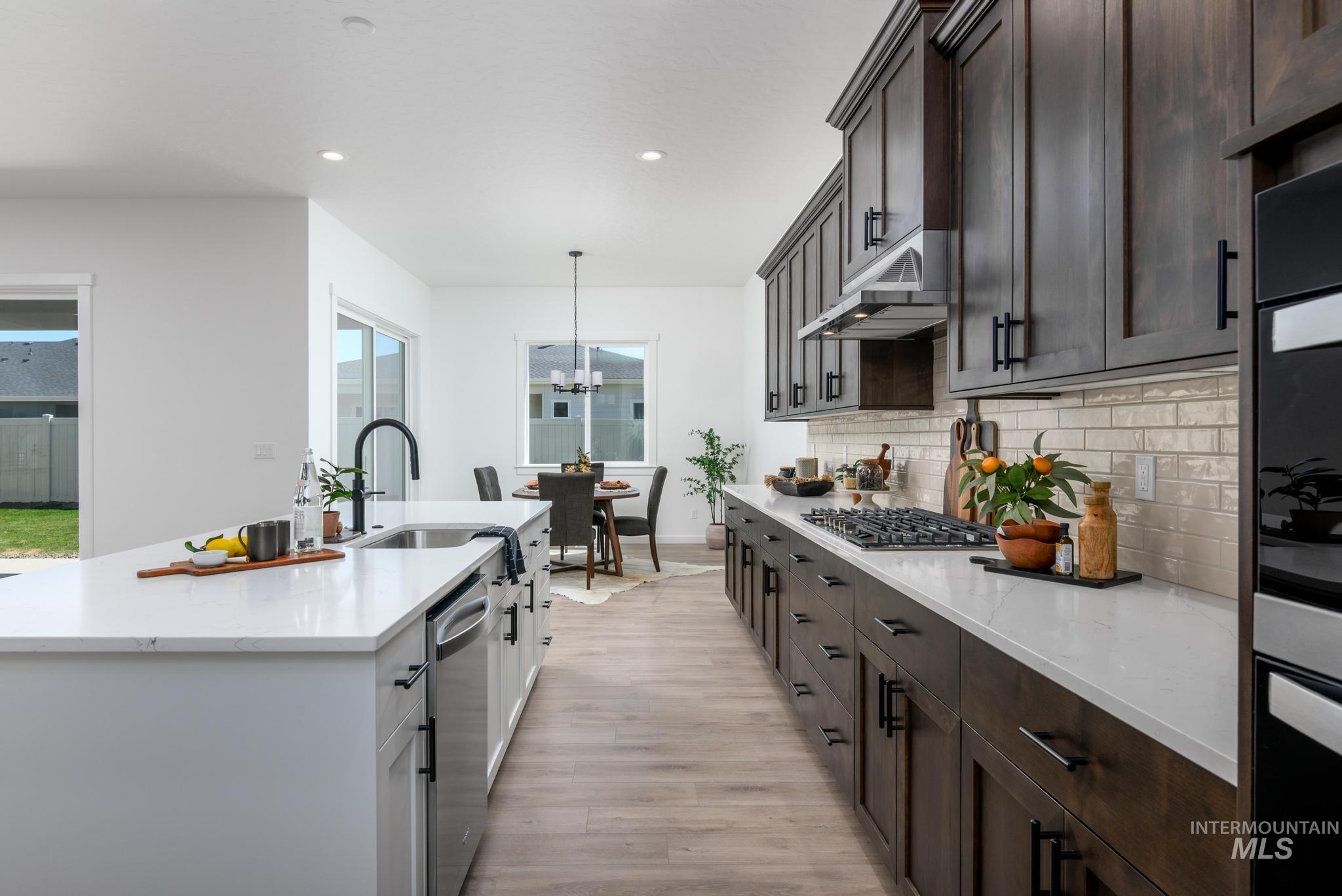 6139 W Burnt Sage Dr, Meridian, Idaho 83646, 3 Bedrooms, 2.5 Bathrooms, Residential For Sale, Price $669,000, 98936185