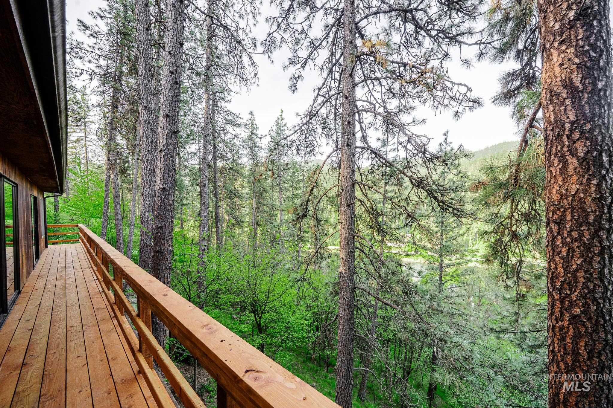 905 Dewey Avenue, Orofino, Idaho 83544, 3 Bedrooms, 2 Bathrooms, Residential For Sale, Price $375,000, 98936236