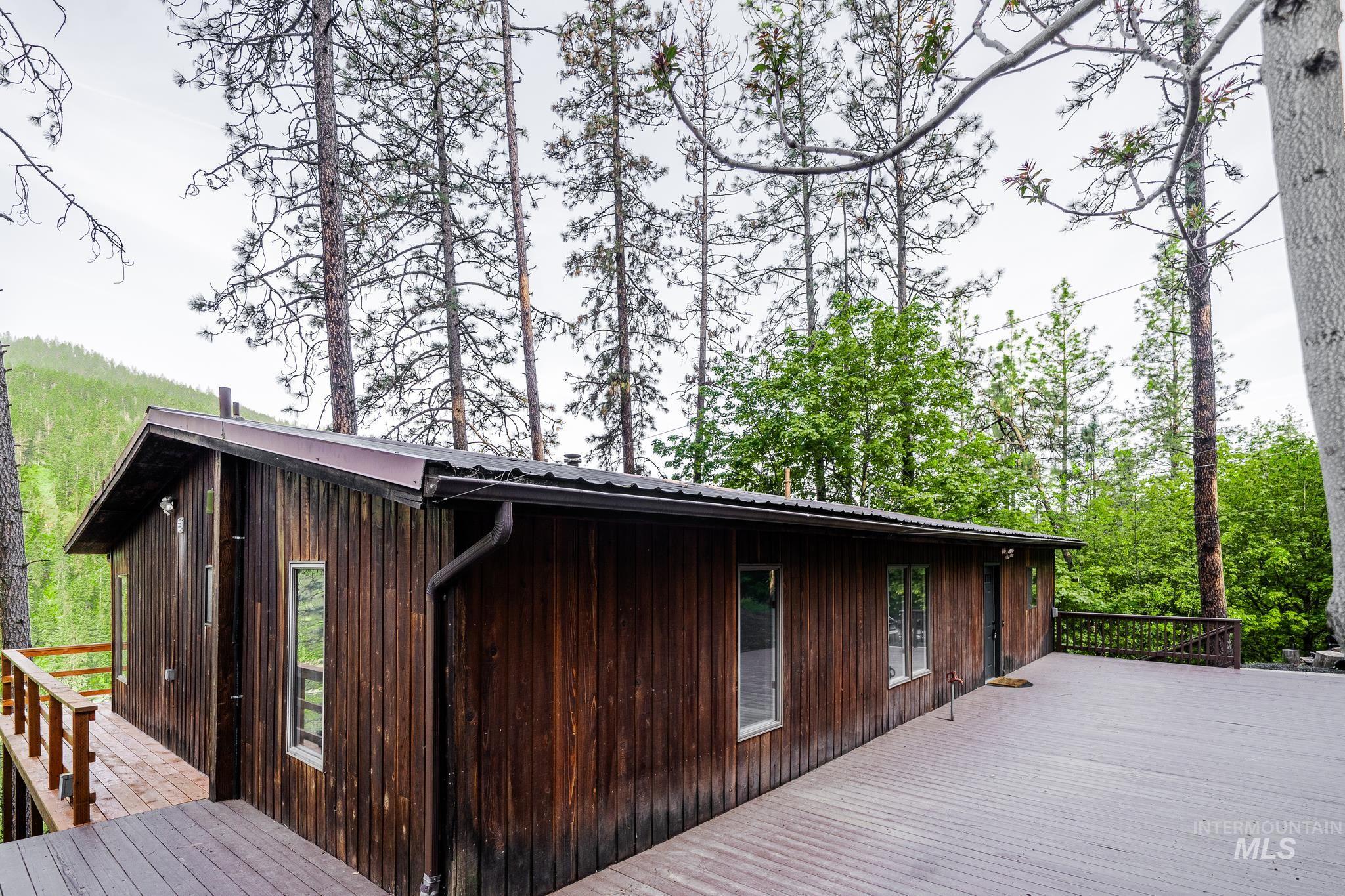 905 Dewey Avenue, Orofino, Idaho 83544, 3 Bedrooms, 2 Bathrooms, Residential For Sale, Price $375,000, 98936236