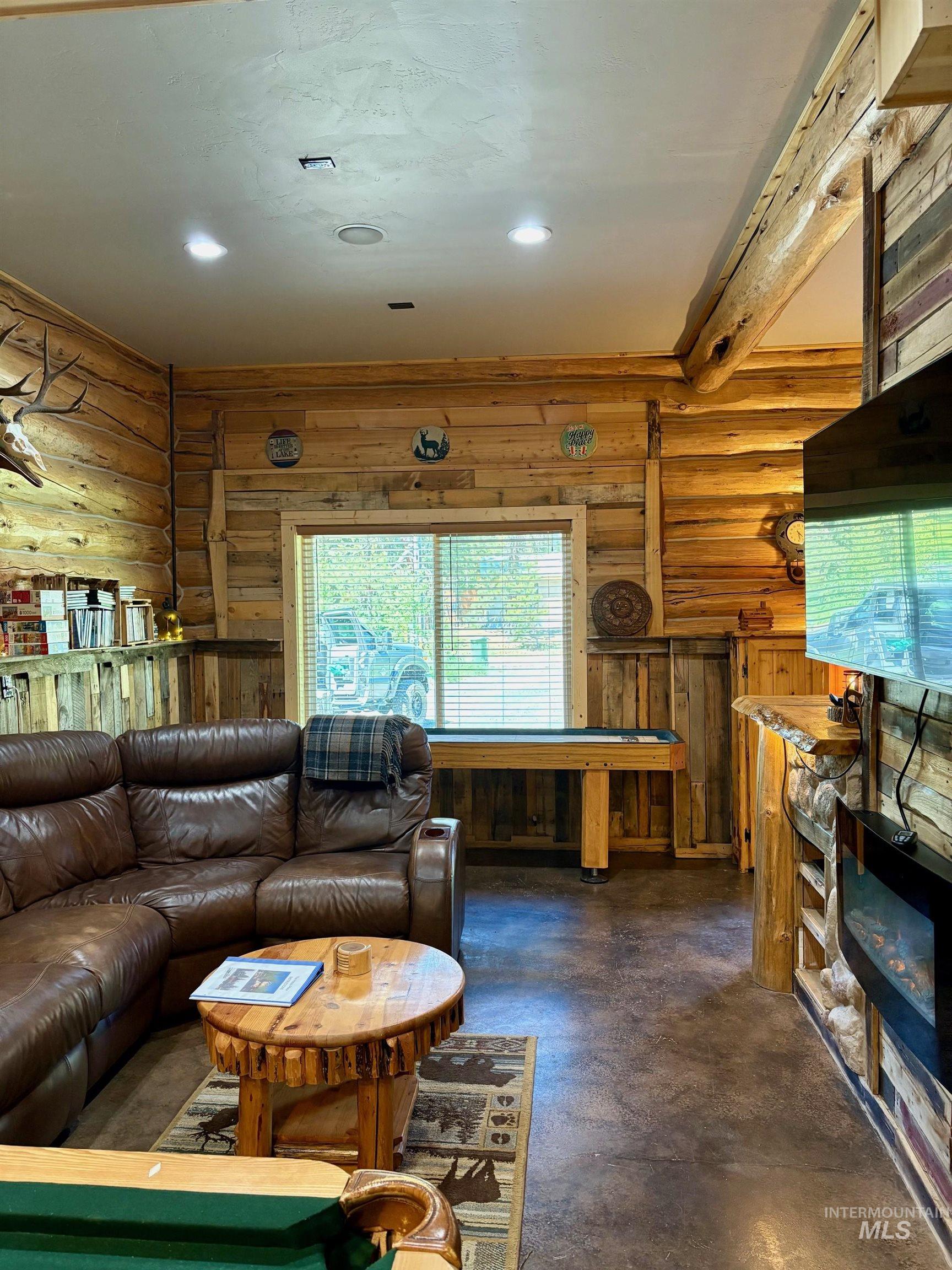 1413 Stone Ln, McCall, Idaho 83611, 2 Bedrooms, 2 Bathrooms, Residential For Sale, Price $799,900, 98936240