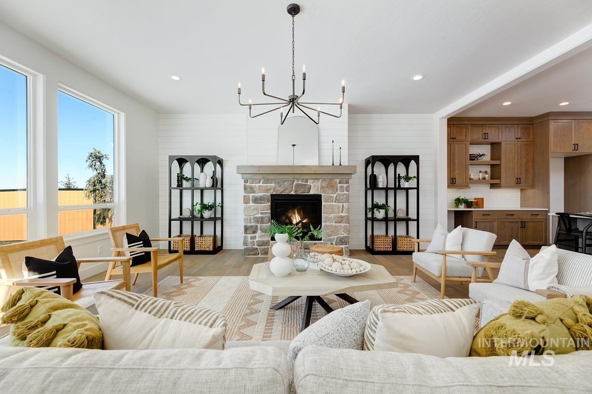 21913 Paint Ave, Star, Idaho 83669, 4 Bedrooms, 4.5 Bathrooms, Residential For Sale, Price $1,014,900, 98936241