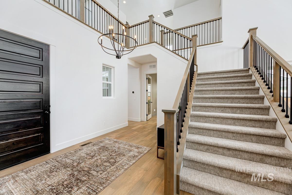 21913 Paint Ave, Star, Idaho 83669, 4 Bedrooms, 4.5 Bathrooms, Residential For Sale, Price $1,014,900, 98936241