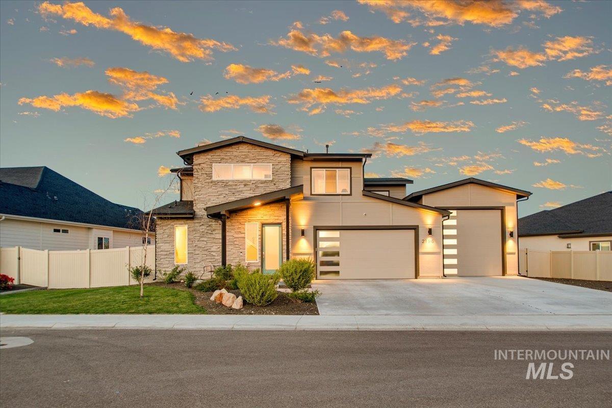 2196 N Opal Falls Way, Kuna, Idaho 83634, 4 Bedrooms, 2.5 Bathrooms, Residential For Sale, Price $649,990, 98936277