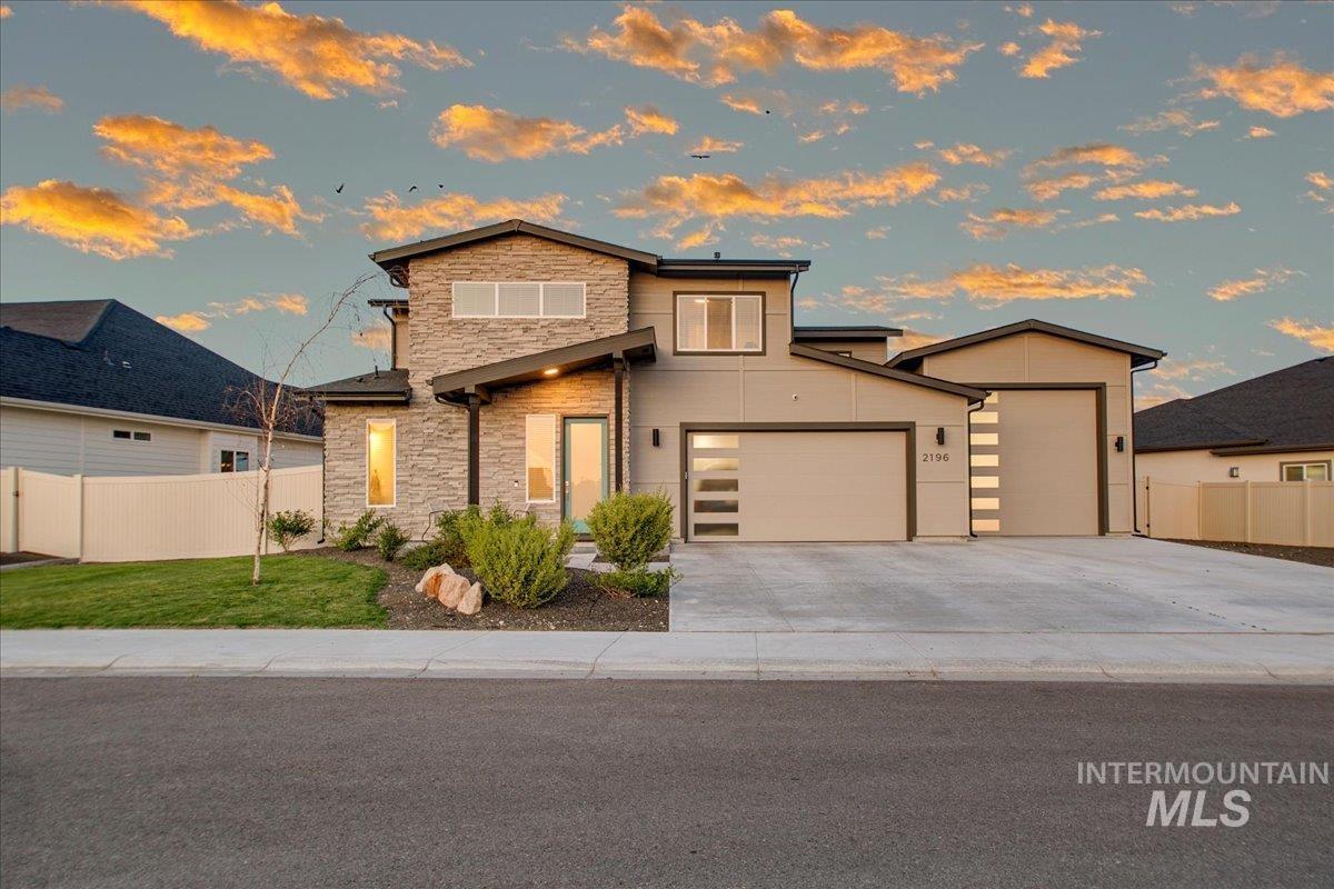 2196 N Opal Falls Way, Kuna, Idaho 83634, 4 Bedrooms, 2.5 Bathrooms, Residential For Sale, Price $649,990, 98936277