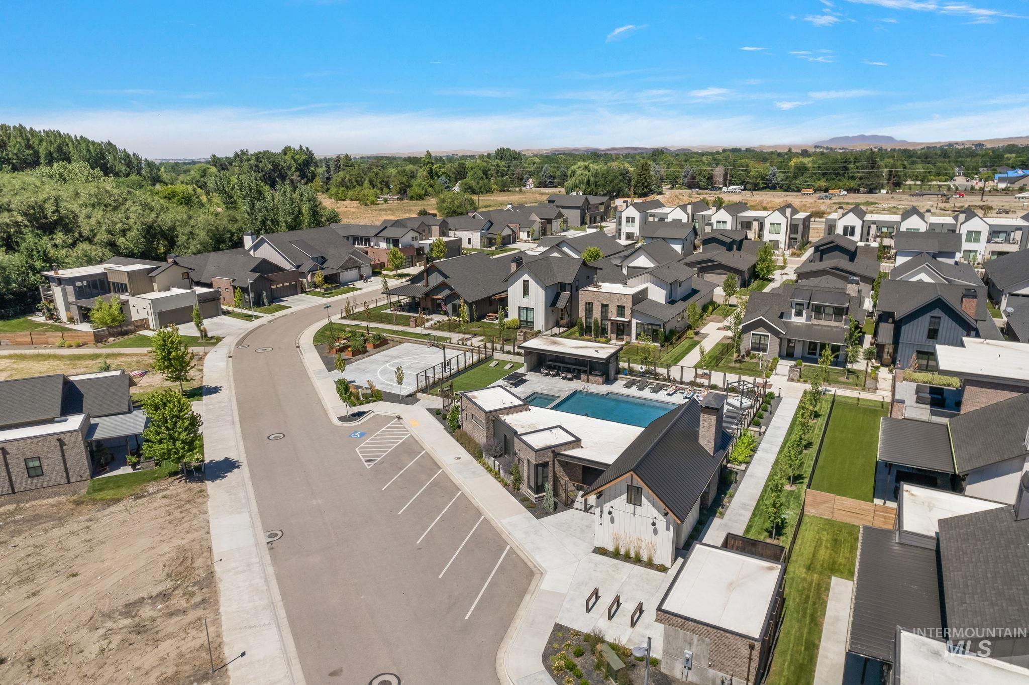 2550 W Iron Coop Street, Eagle, Idaho 83616, 3 Bedrooms, 2.5 Bathrooms, Residential For Sale, Price $709,500, 98936302