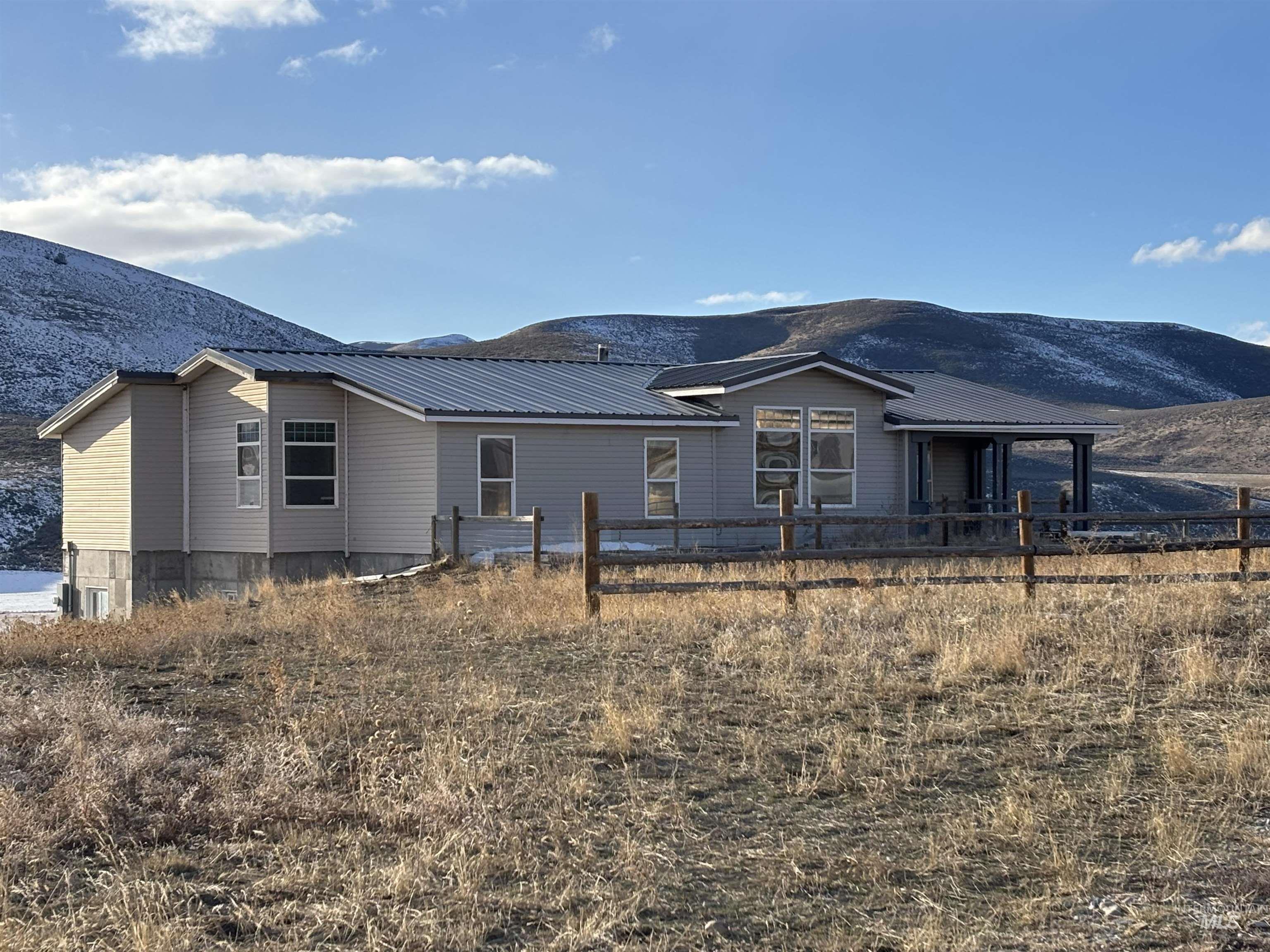 4981 N Daniels Road, Malad City, Idaho 83252, 5 Bedrooms, 4 Bathrooms, Residential For Sale, Price $895,000, 98936340