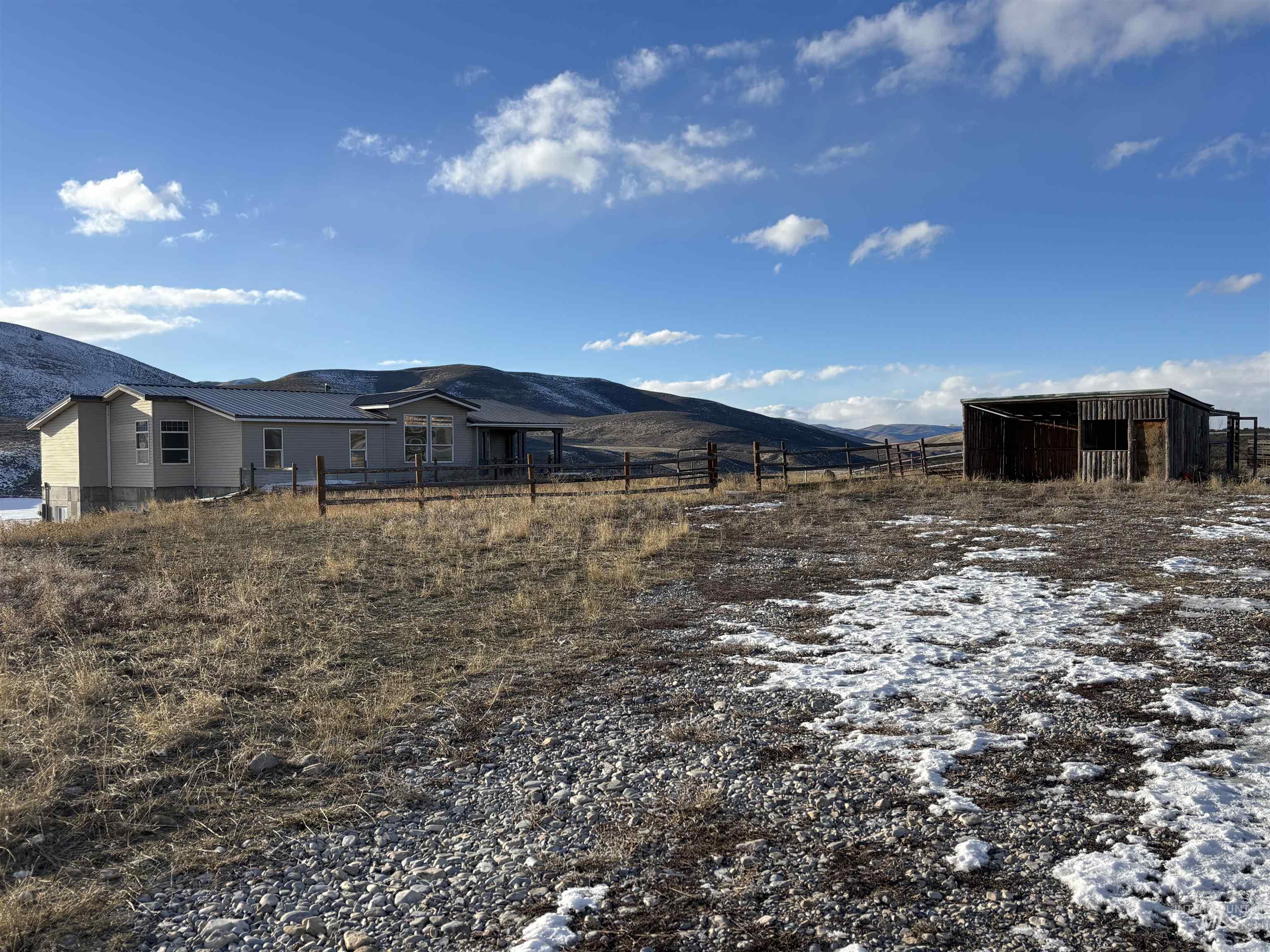 4981 N Daniels Road, Malad City, Idaho 83252, 5 Bedrooms, 4 Bathrooms, Residential For Sale, Price $895,000, 98936340