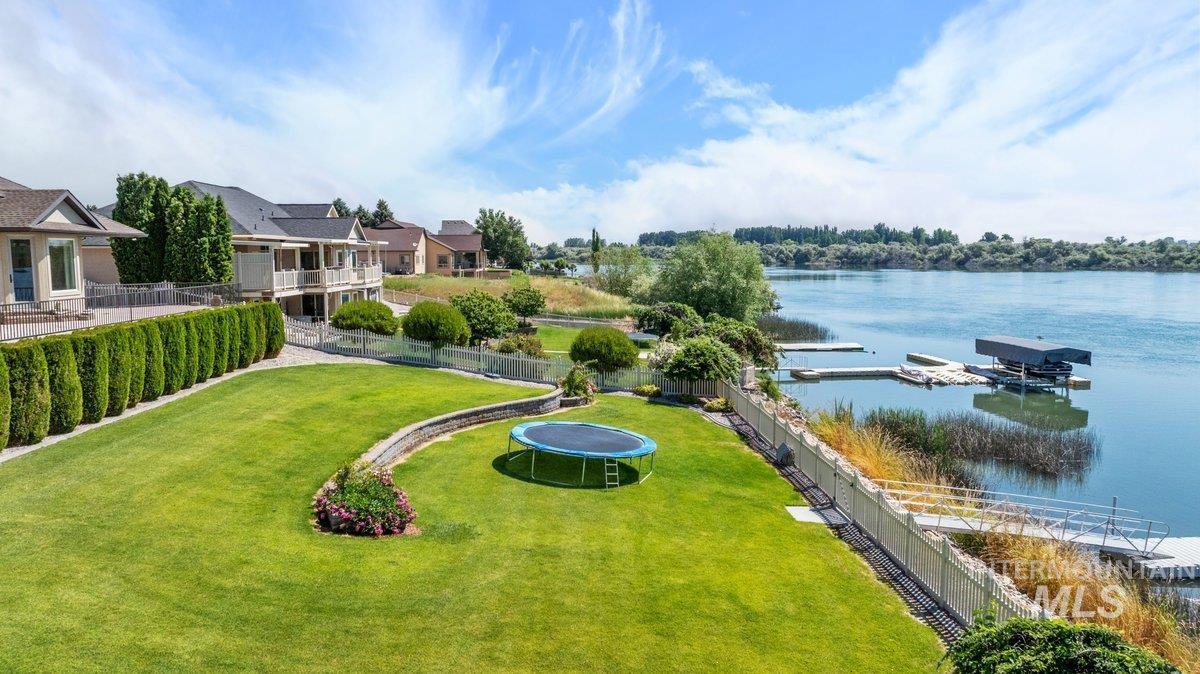 101 PELICAN POINT, Rupert, Idaho 83350, 3 Bedrooms, 2.5 Bathrooms, Residential For Sale, Price $980,000, 98936387
