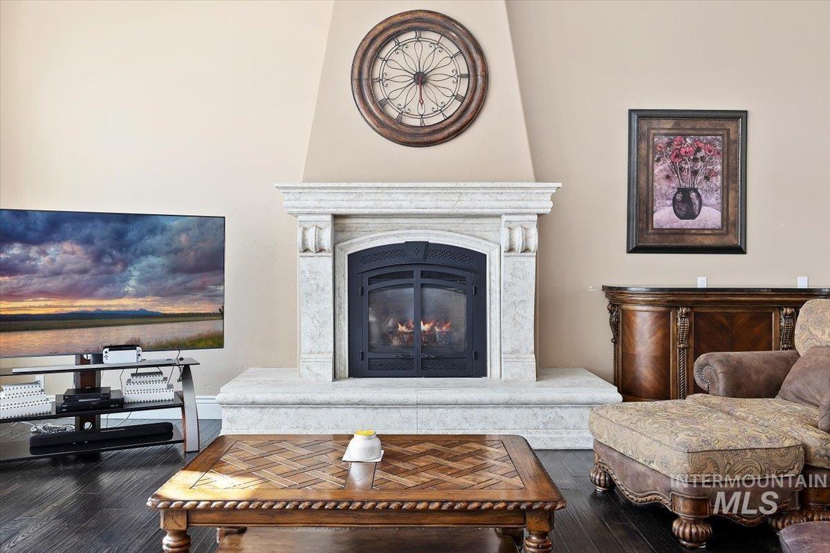 101 PELICAN POINT, Rupert, Idaho 83350, 3 Bedrooms, 2.5 Bathrooms, Residential For Sale, Price $980,000, 98936387